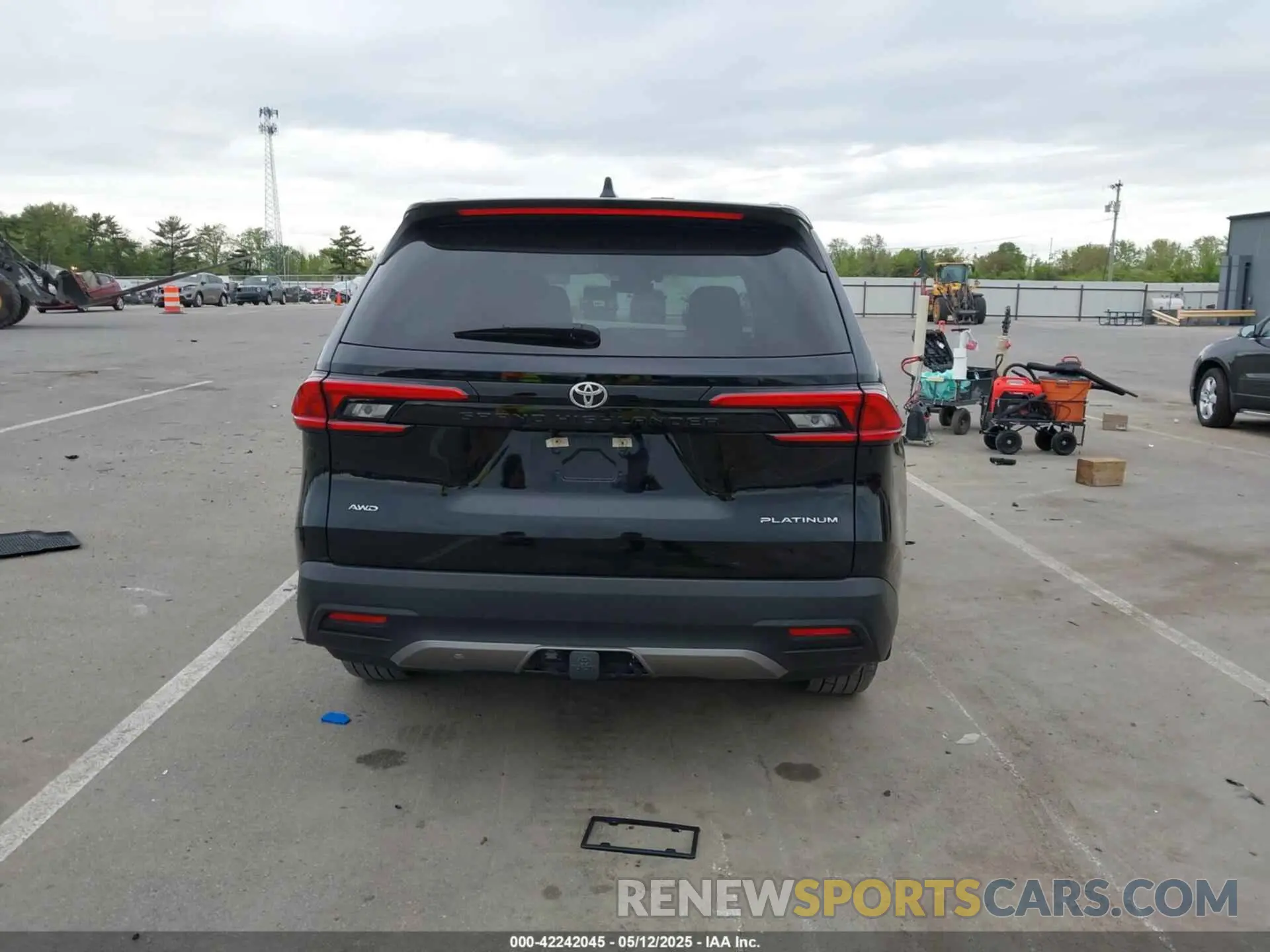 17 Фотография поврежденного автомобиля 5TDAAAB57RS050629 TOYOTA GRAND HIGHLANDER 2024