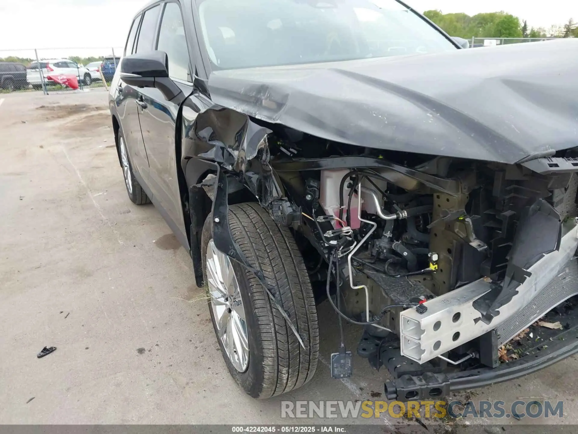 18 Фотография поврежденного автомобиля 5TDAAAB57RS050629 TOYOTA GRAND HIGHLANDER 2024