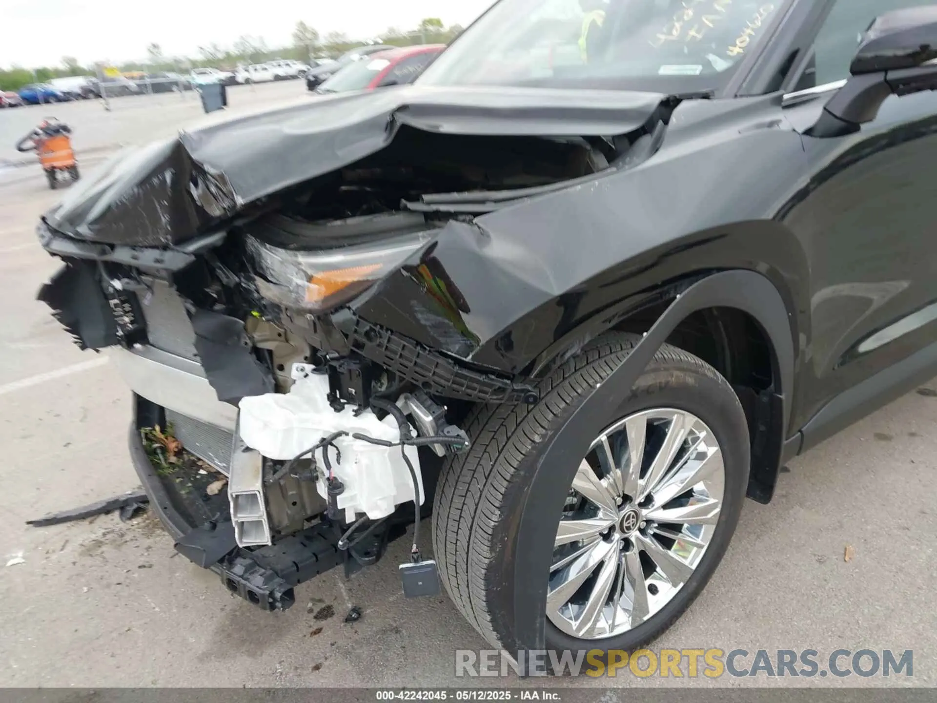 19 Фотография поврежденного автомобиля 5TDAAAB57RS050629 TOYOTA GRAND HIGHLANDER 2024