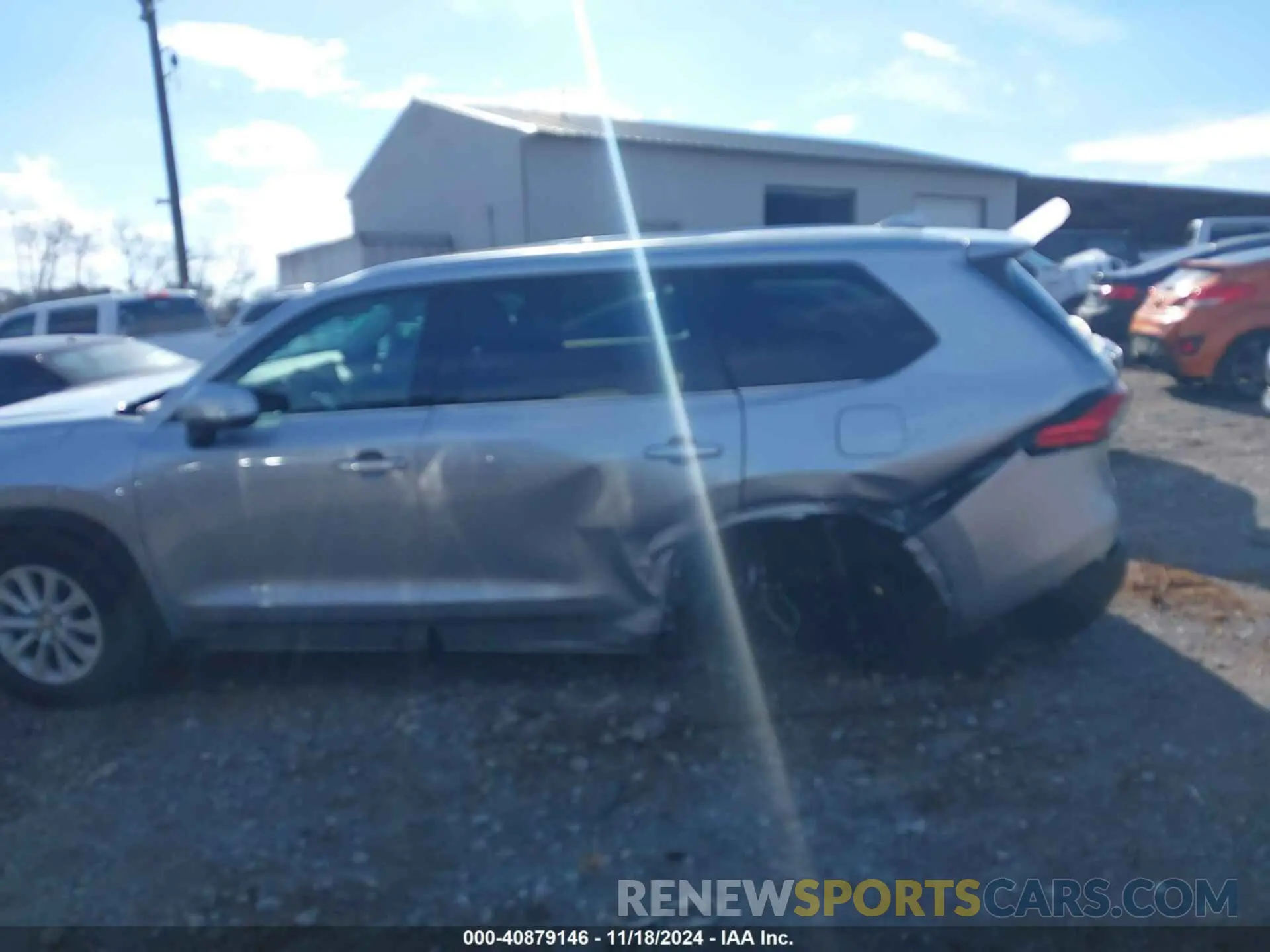 14 Photograph of a damaged car 5TDAAAB5XRS044243 TOYOTA GRAND HIGHLANDER 2024