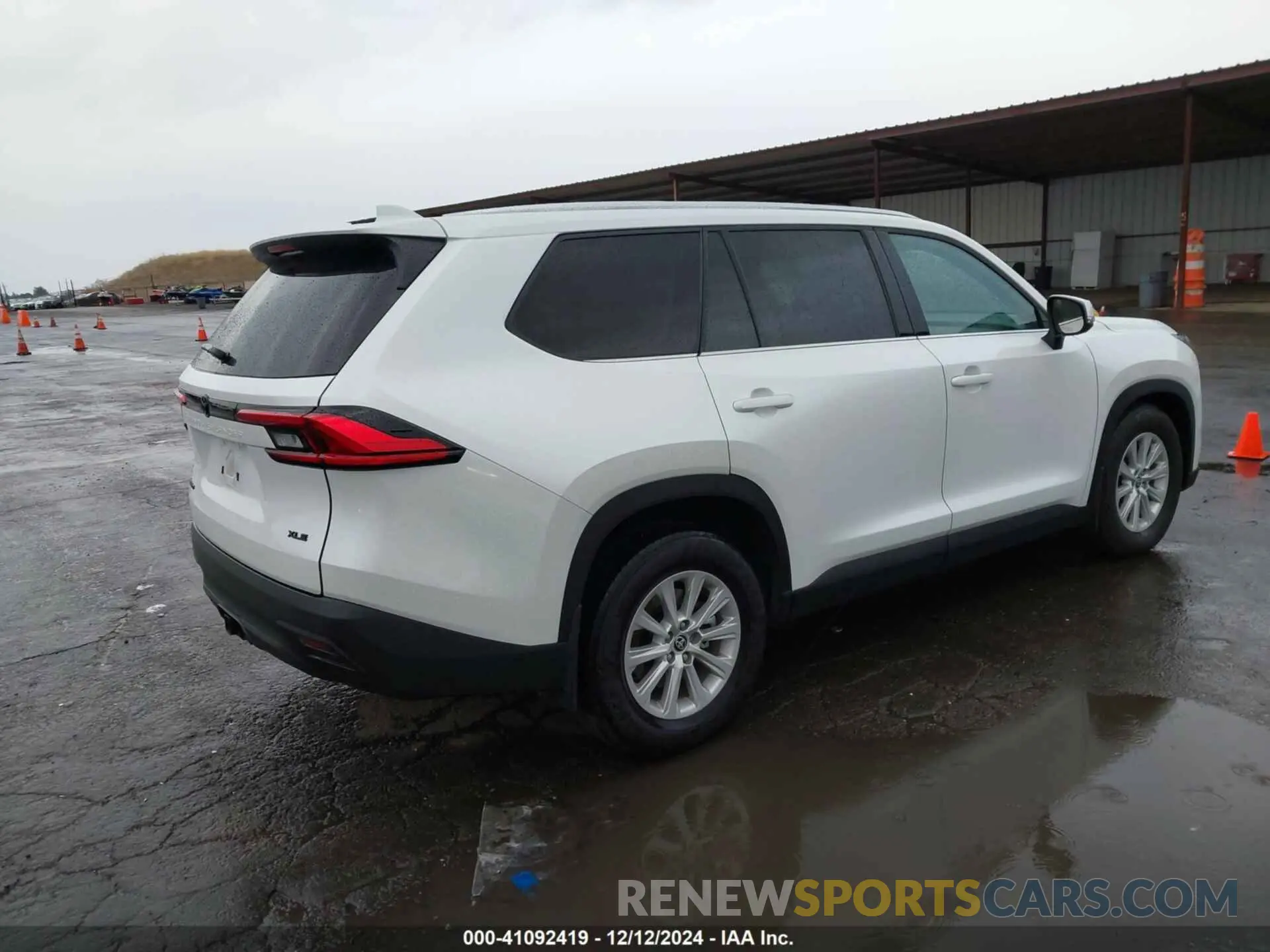 4 Фотография поврежденного автомобиля 5TDACAB56RS003201 TOYOTA GRAND HIGHLANDER 2024