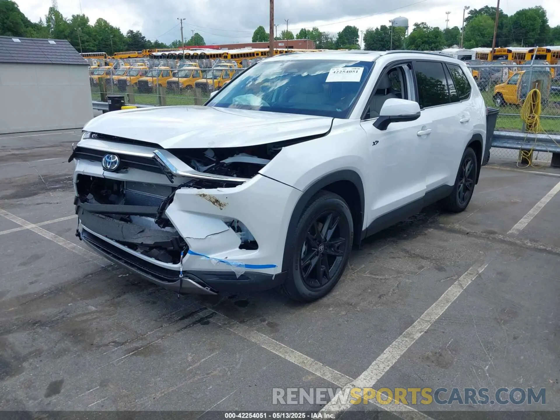 2 Photograph of a damaged car 5TDACAB55SS044585 TOYOTA GRAND HIGHLANDER 2025