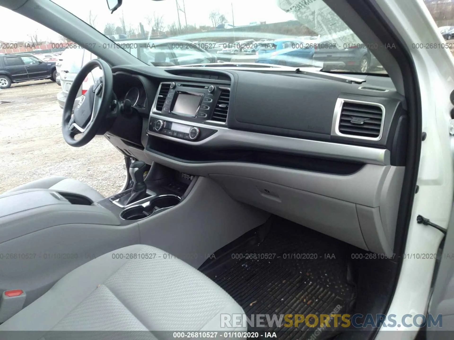 5 Photograph of a damaged car 5TDBGRFH5KS064251 TOYOTA HIGHLANDER 2019