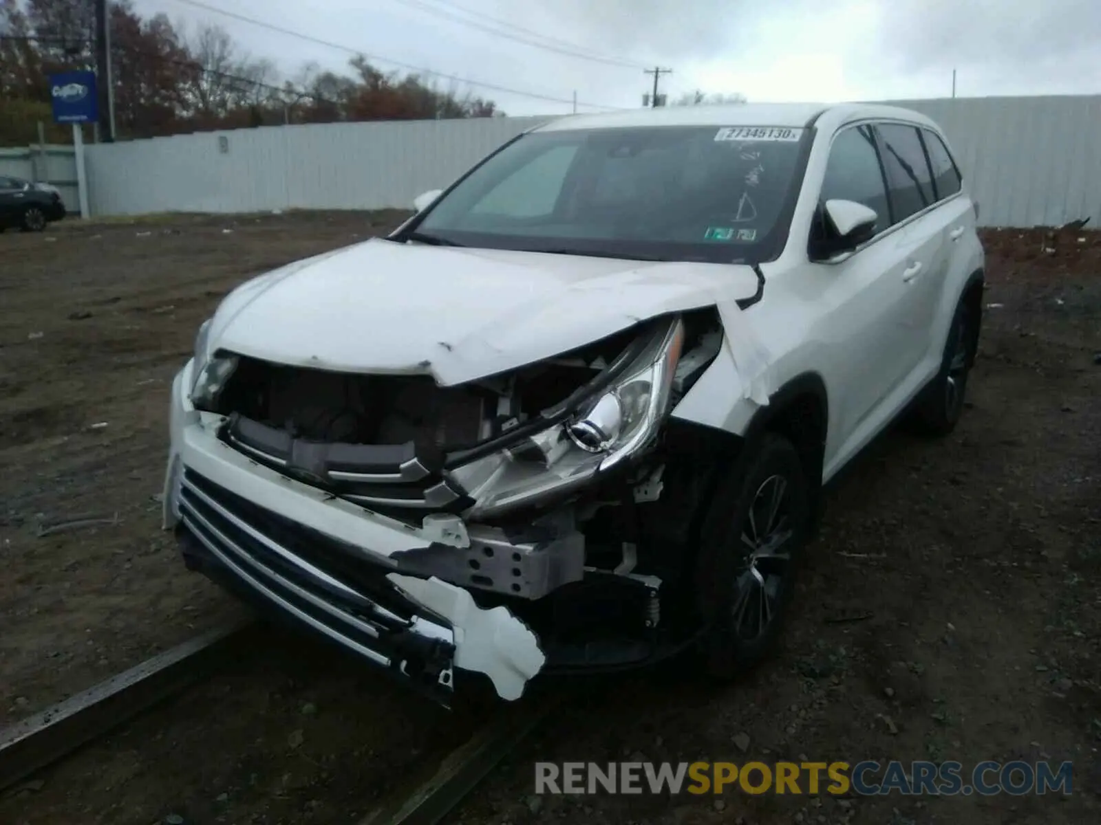 2 Фотография поврежденного автомобиля 5TDBZRFH0KS924390 TOYOTA HIGHLANDER 2019
