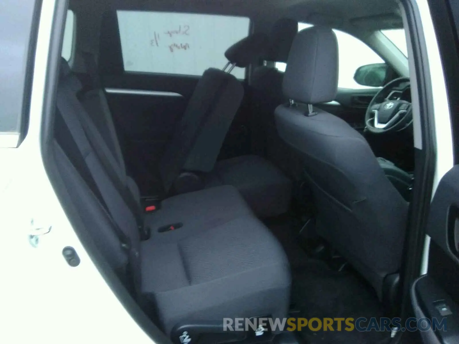 6 Фотография поврежденного автомобиля 5TDBZRFH0KS924390 TOYOTA HIGHLANDER 2019