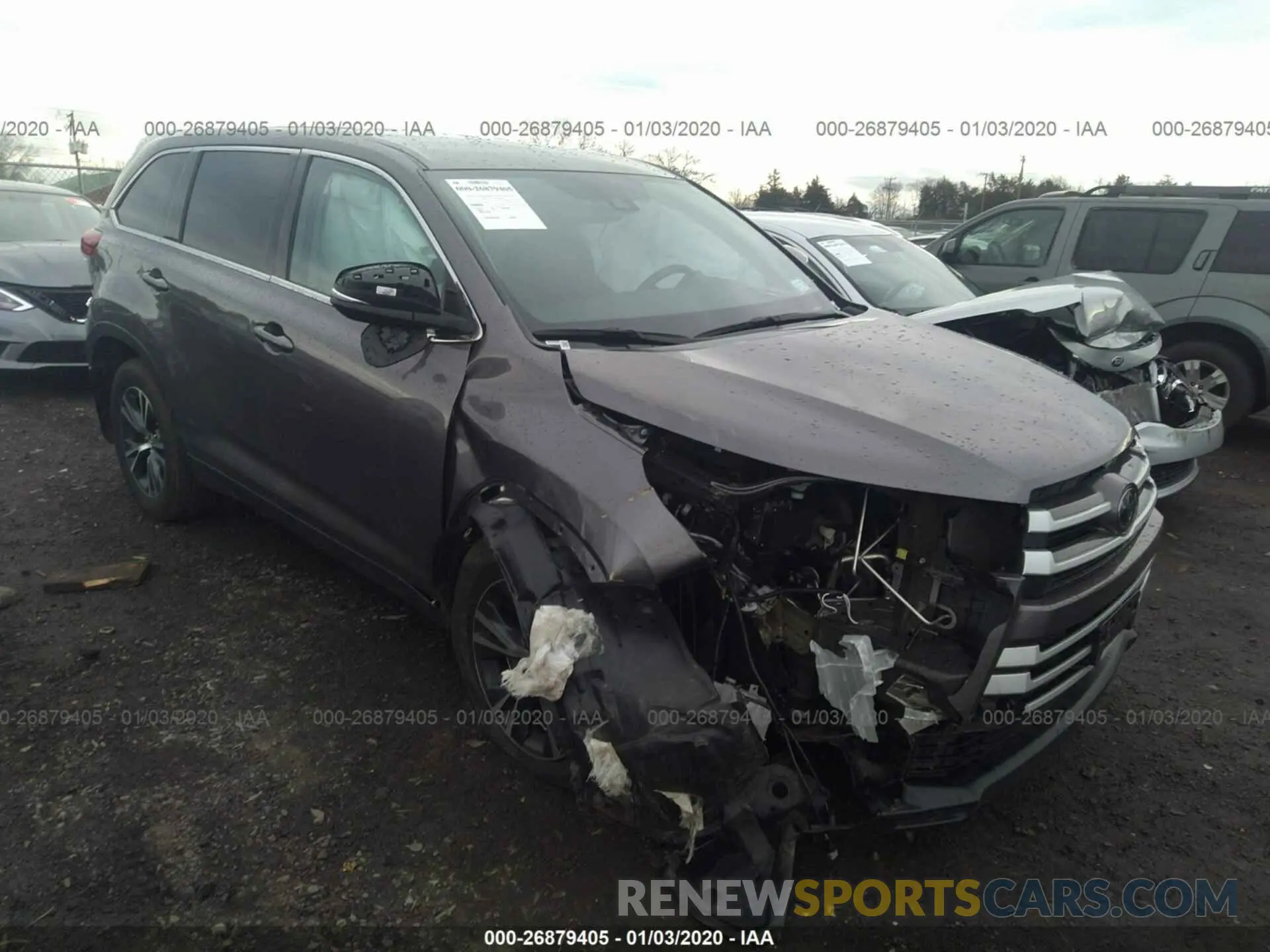1 Photograph of a damaged car 5TDBZRFH0KS961813 TOYOTA HIGHLANDER 2019
