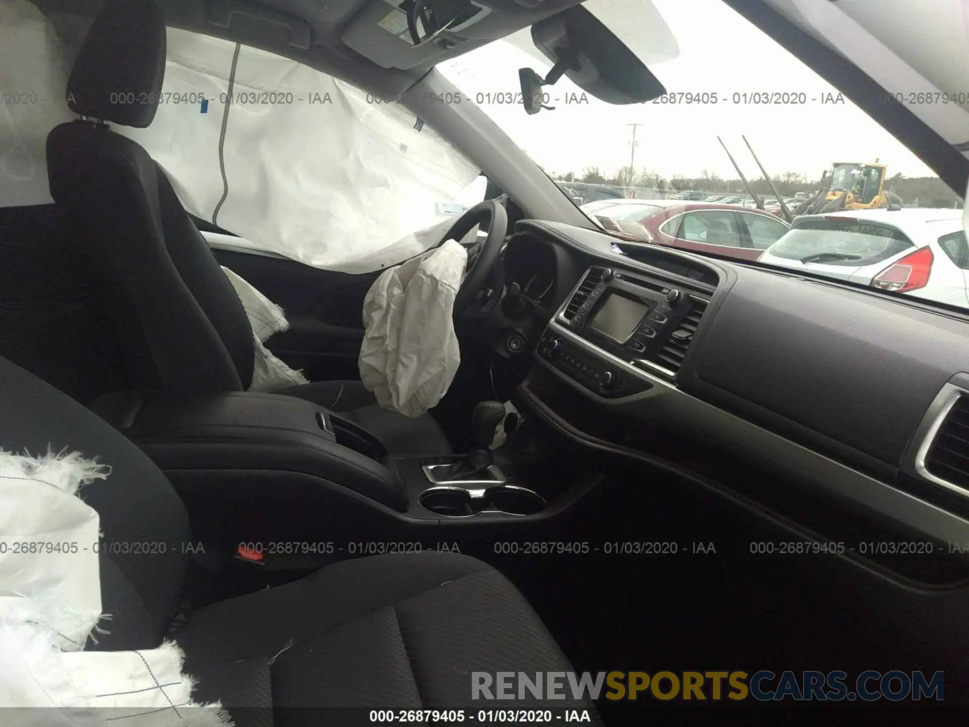 5 Photograph of a damaged car 5TDBZRFH0KS961813 TOYOTA HIGHLANDER 2019
