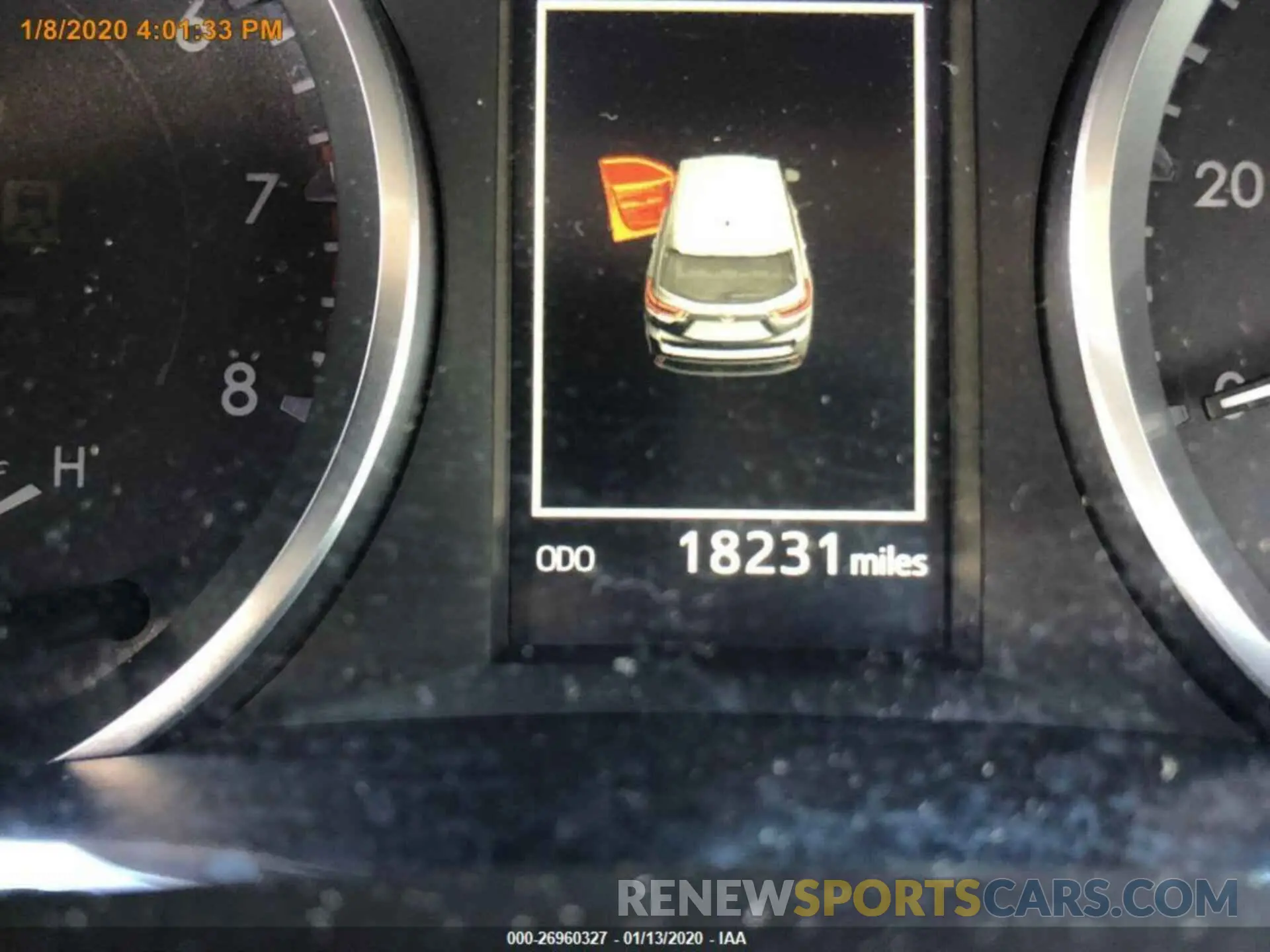 17 Photograph of a damaged car 5TDBZRFH0KS992382 TOYOTA HIGHLANDER 2019
