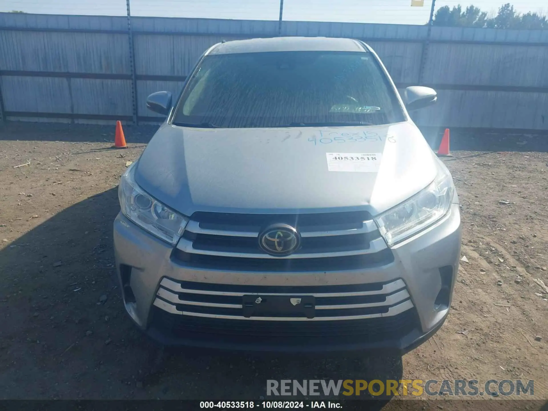 12 Фотография поврежденного автомобиля 5TDBZRFH2KS937691 TOYOTA HIGHLANDER 2019