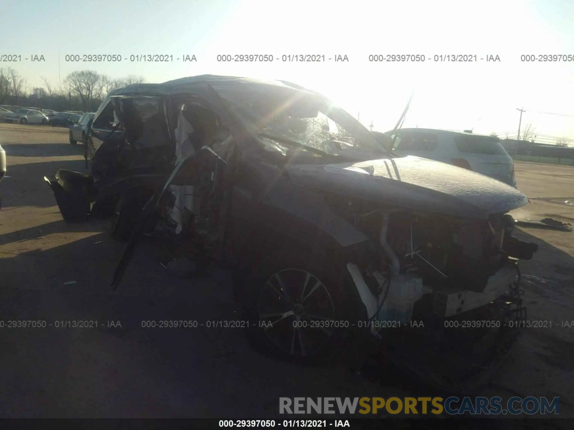 1 Фотография поврежденного автомобиля 5TDBZRFH2KS968620 TOYOTA HIGHLANDER 2019