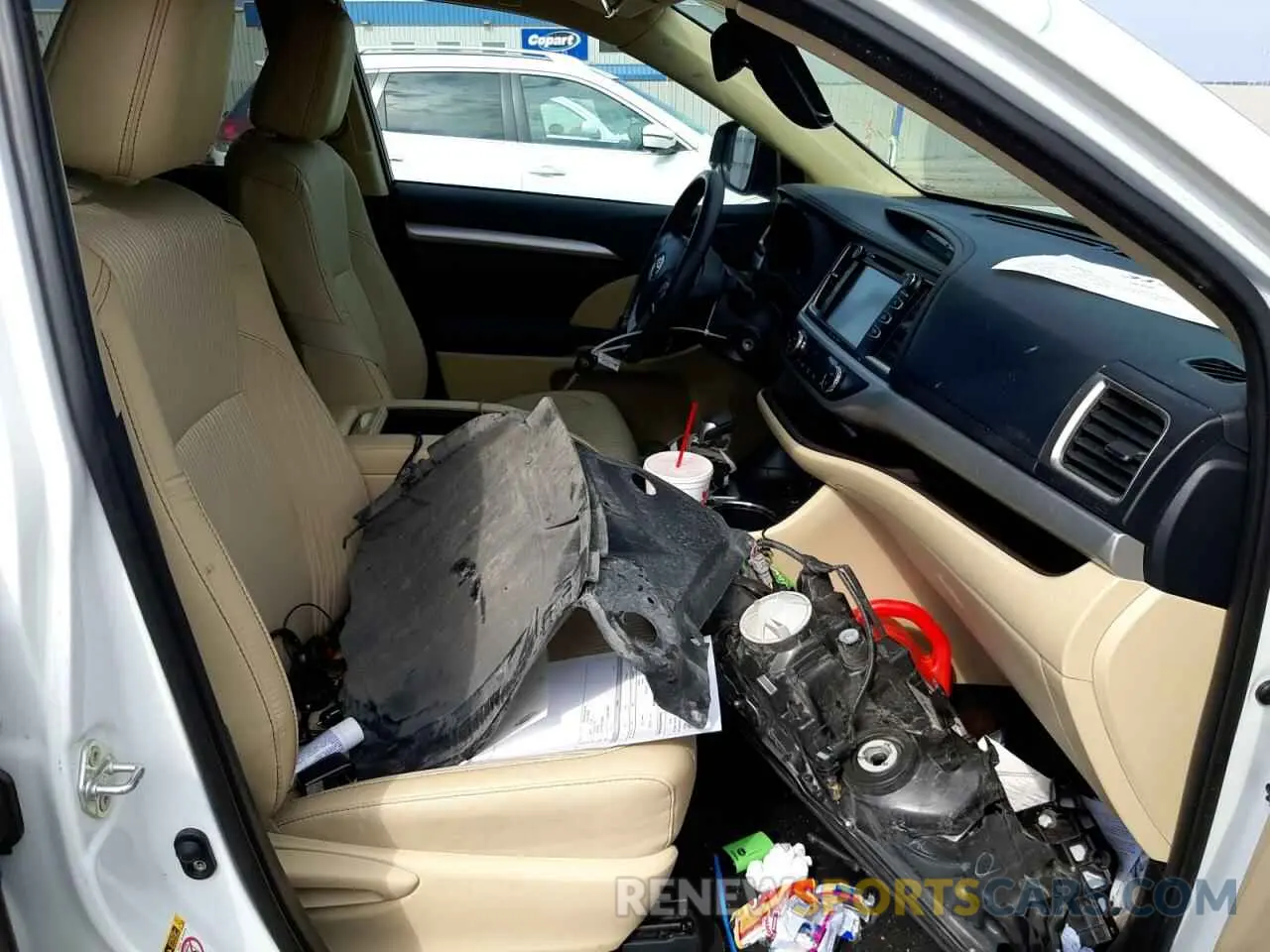 5 Фотография поврежденного автомобиля 5TDBZRFH3KS715418 TOYOTA HIGHLANDER 2019