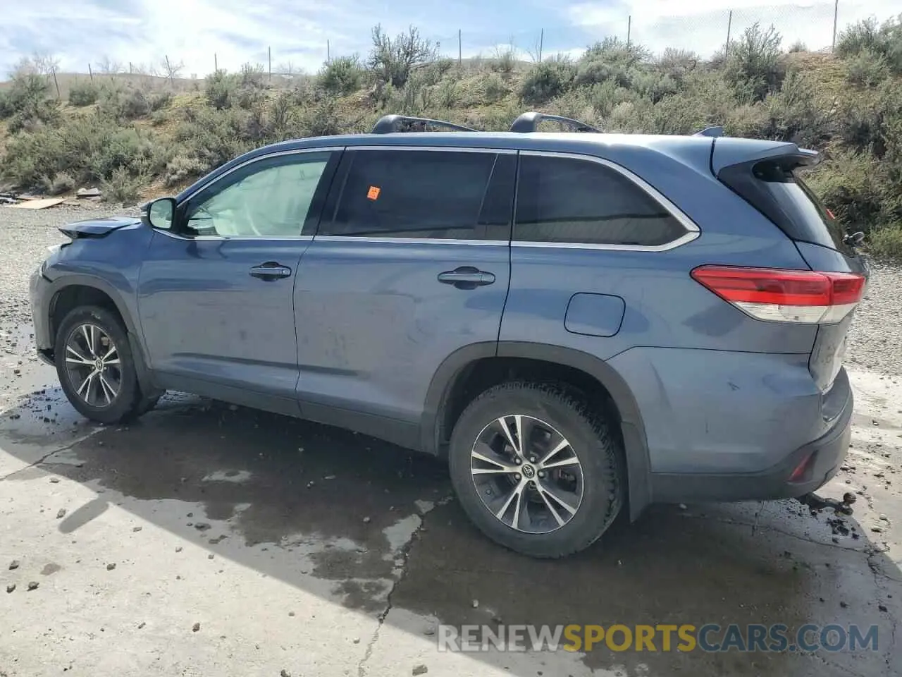 2 Photograph of a damaged car 5TDBZRFH3KS960817 TOYOTA HIGHLANDER 2019