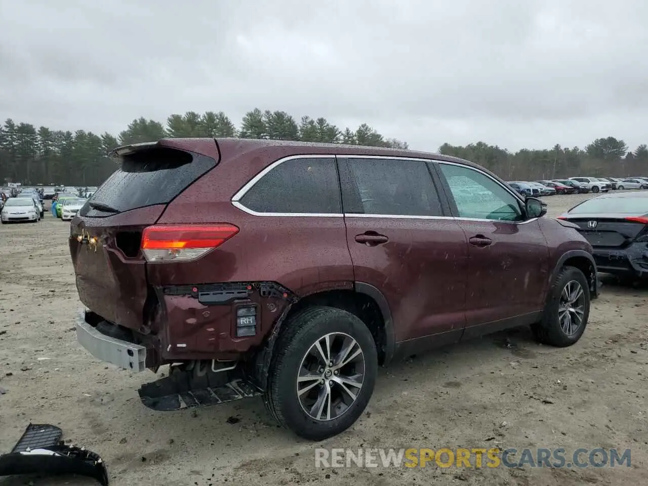 3 Фотография поврежденного автомобиля 5TDBZRFH4KS711202 TOYOTA HIGHLANDER 2019