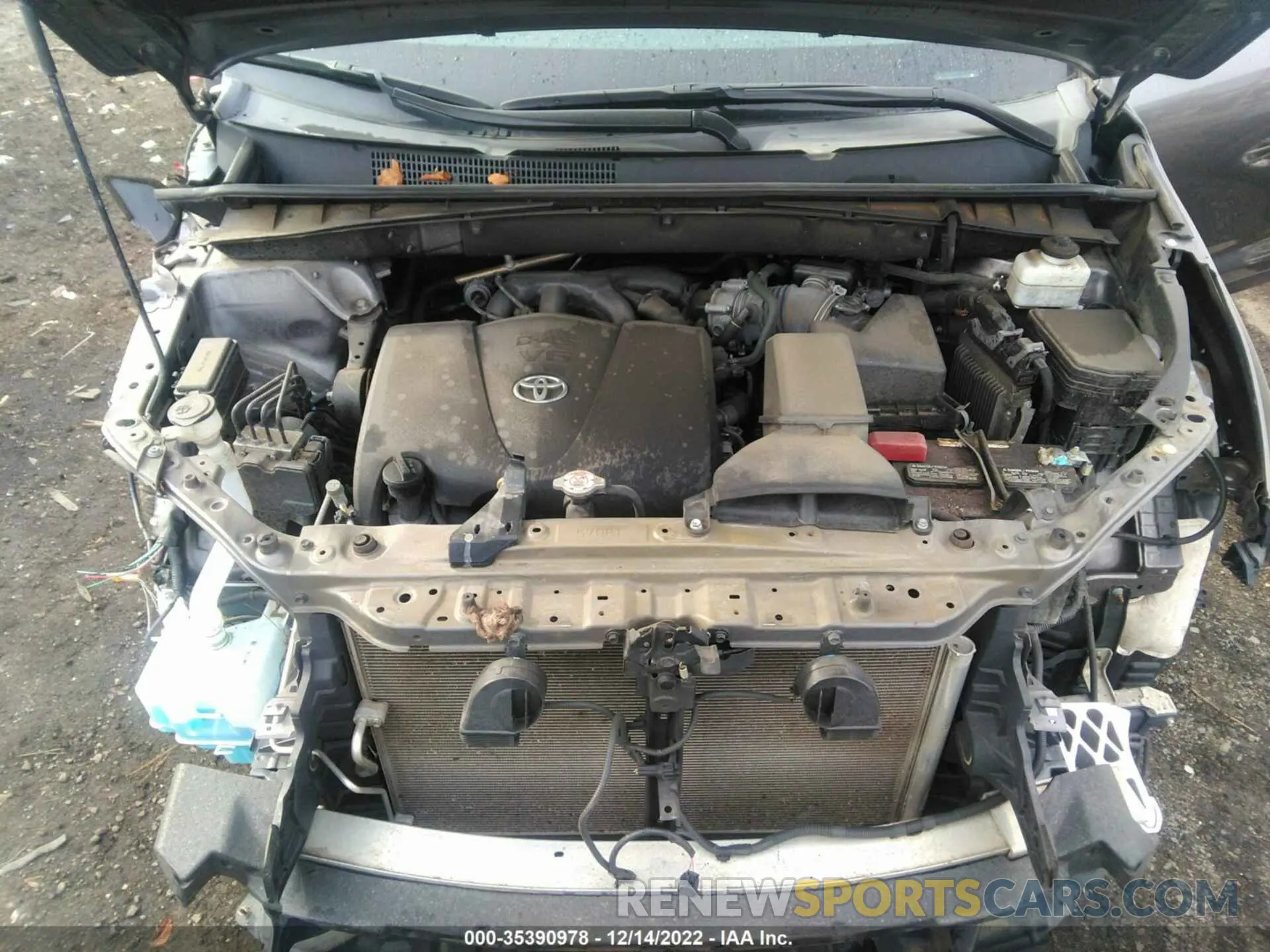 10 Фотография поврежденного автомобиля 5TDBZRFH4KS974919 TOYOTA HIGHLANDER 2019