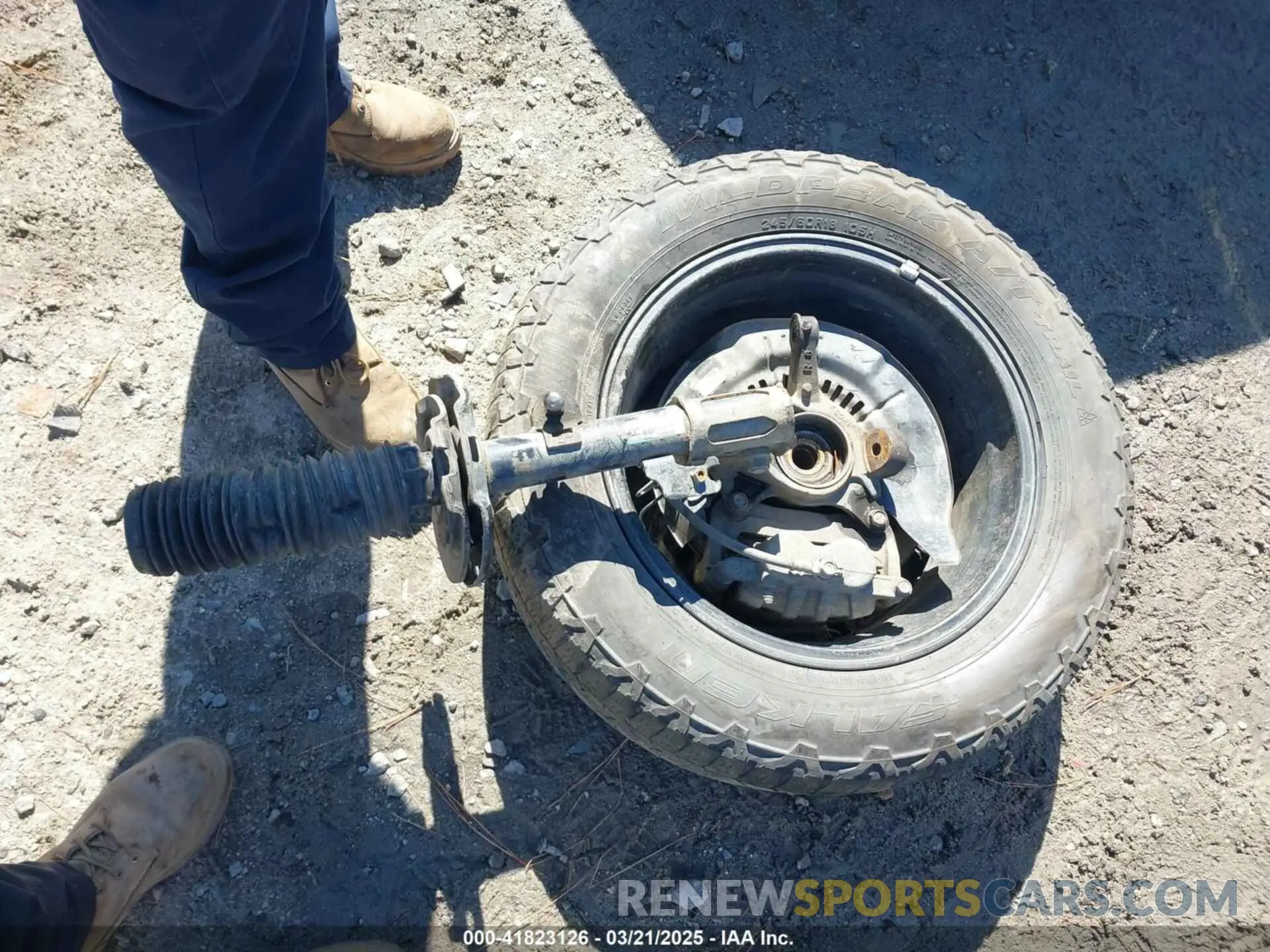 12 Photograph of a damaged car 5TDBZRFH5KS735976 TOYOTA HIGHLANDER 2019