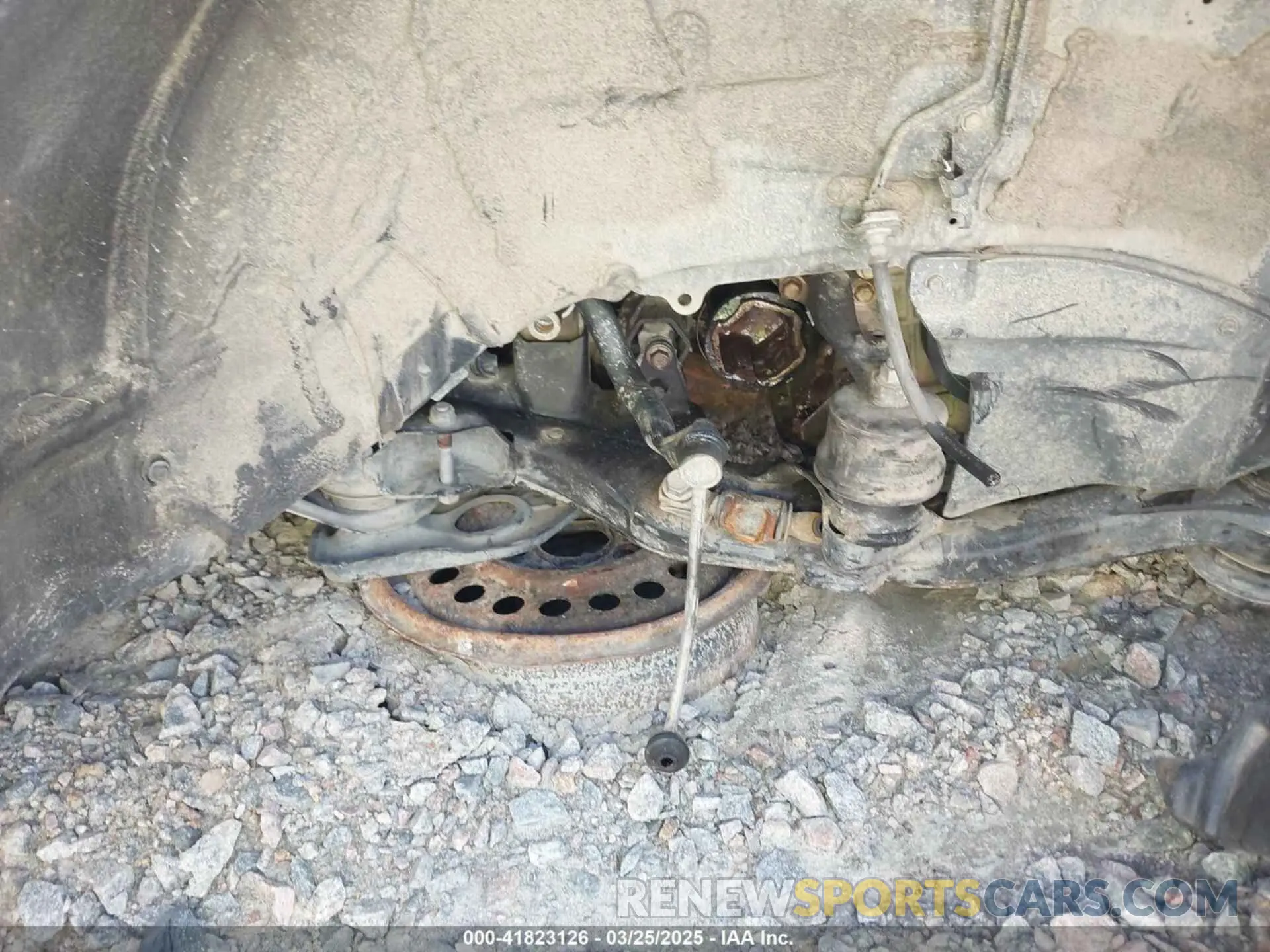 18 Photograph of a damaged car 5TDBZRFH5KS735976 TOYOTA HIGHLANDER 2019