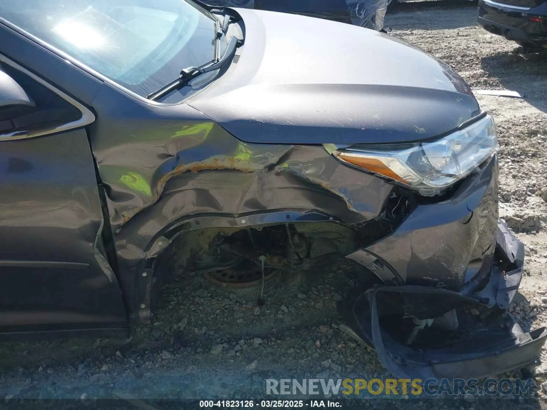 22 Photograph of a damaged car 5TDBZRFH5KS735976 TOYOTA HIGHLANDER 2019