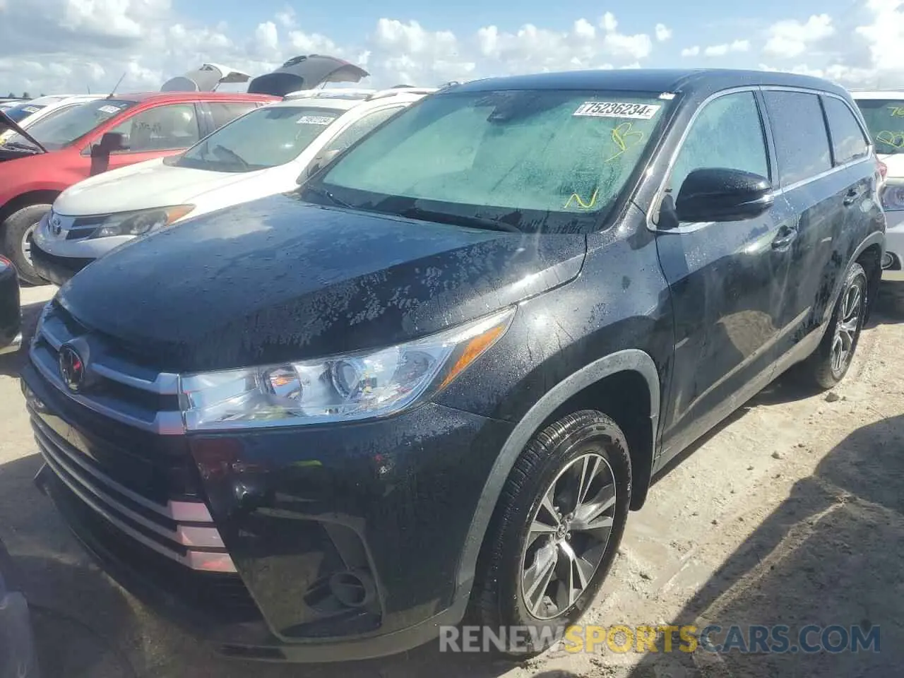 1 Photograph of a damaged car 5TDBZRFH6KS737736 TOYOTA HIGHLANDER 2019