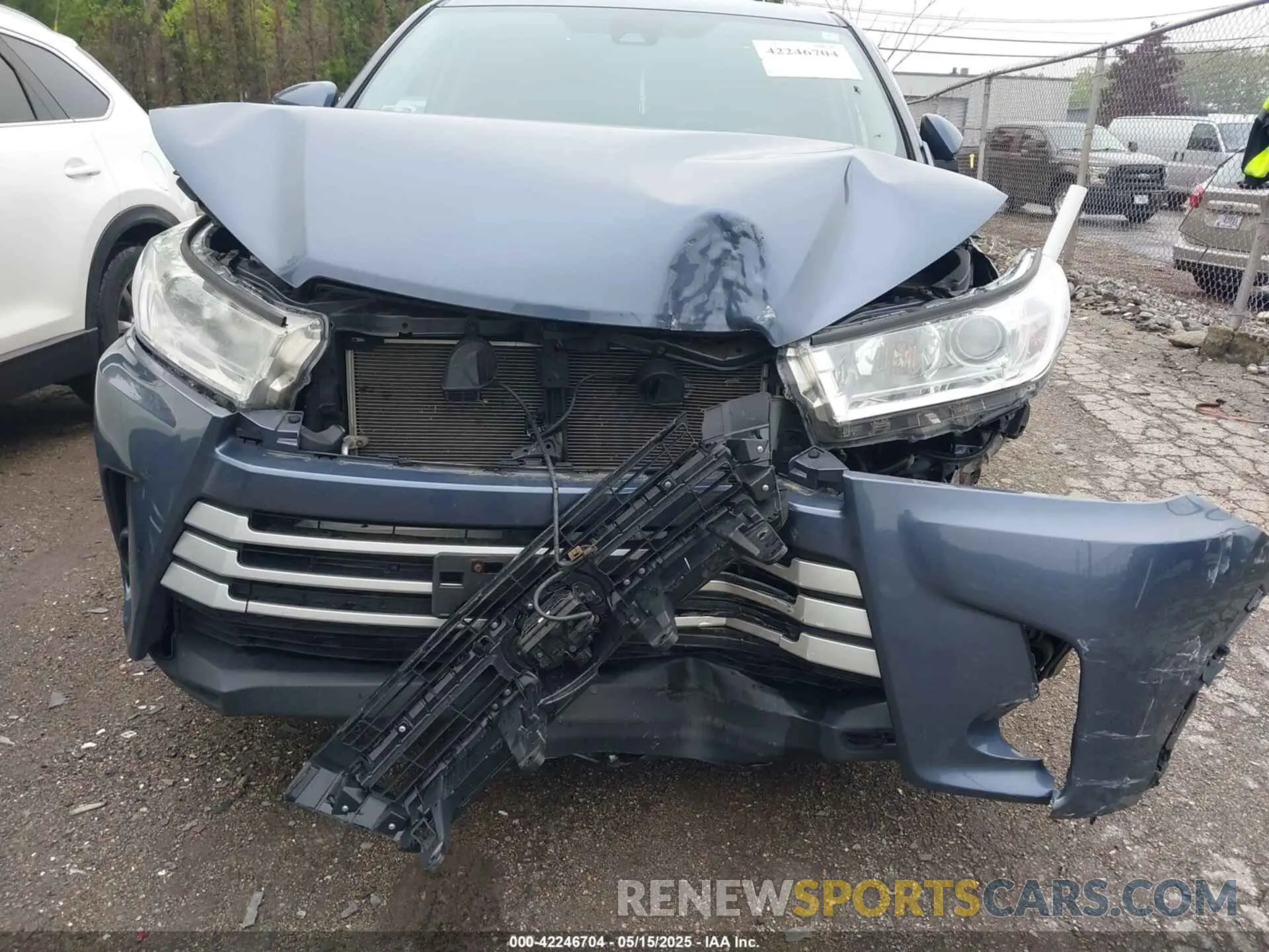 6 Фотография поврежденного автомобиля 5TDBZRFH7KS952896 TOYOTA HIGHLANDER 2019