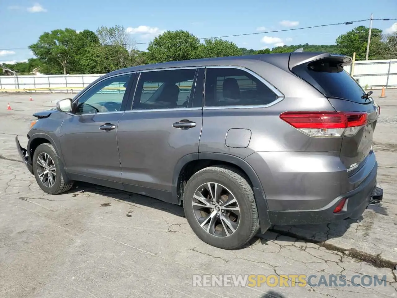 2 Фотография поврежденного автомобиля 5TDBZRFH7KS999815 TOYOTA HIGHLANDER 2019