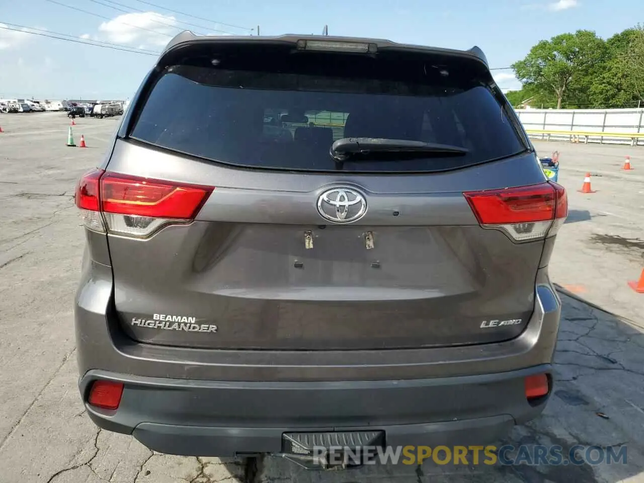6 Фотография поврежденного автомобиля 5TDBZRFH7KS999815 TOYOTA HIGHLANDER 2019
