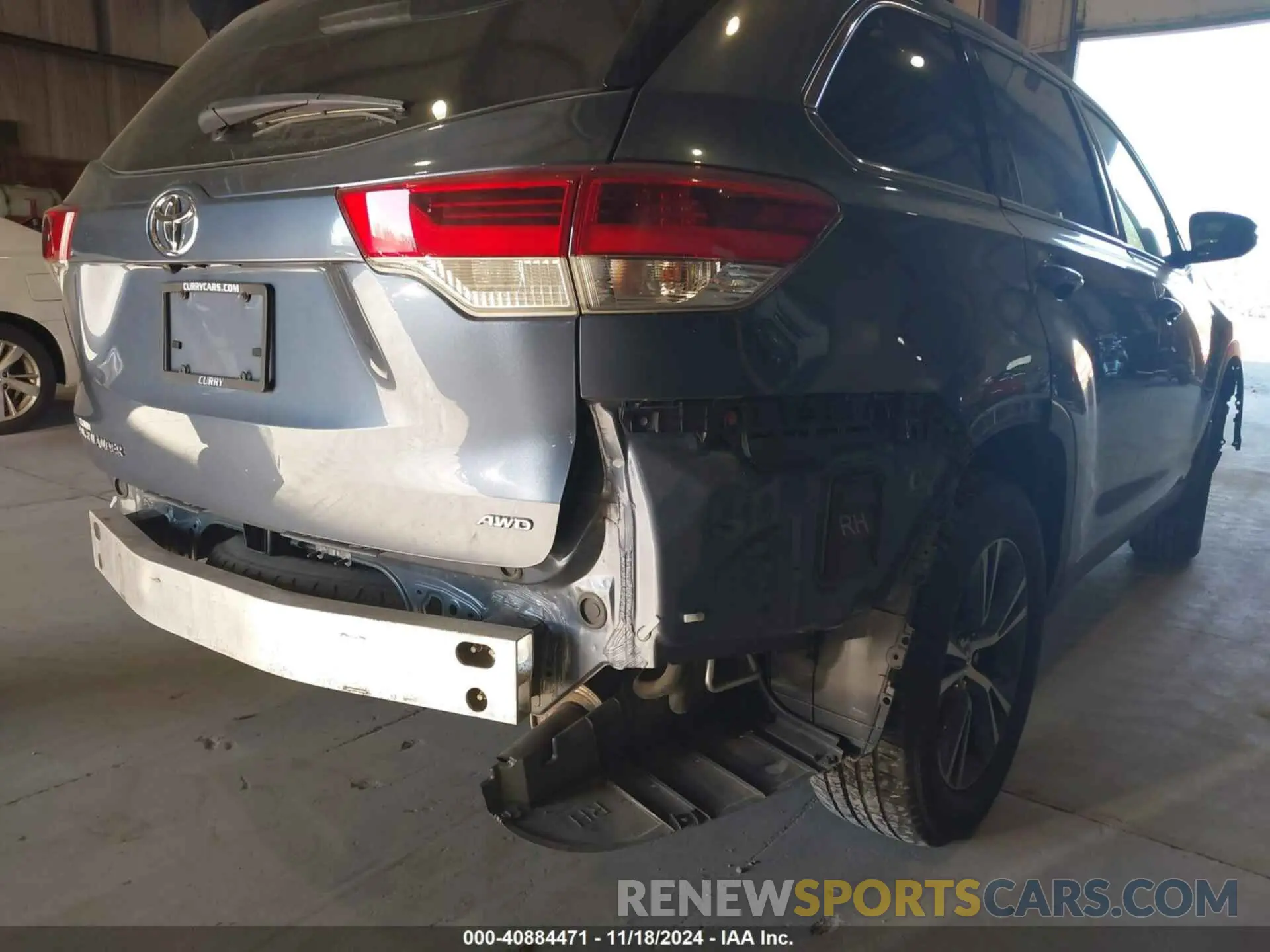 19 Photograph of a damaged car 5TDBZRFH8KS740959 TOYOTA HIGHLANDER 2019