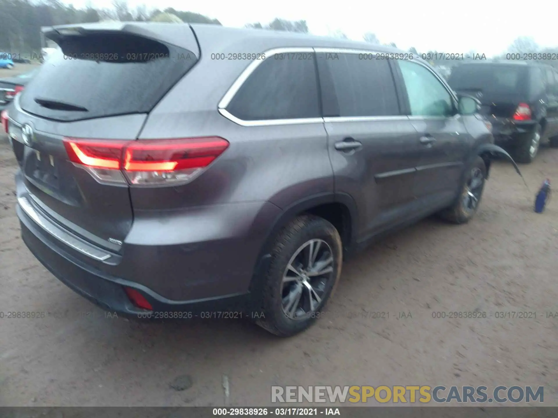 4 Фотография поврежденного автомобиля 5TDBZRFHXKS731423 TOYOTA HIGHLANDER 2019