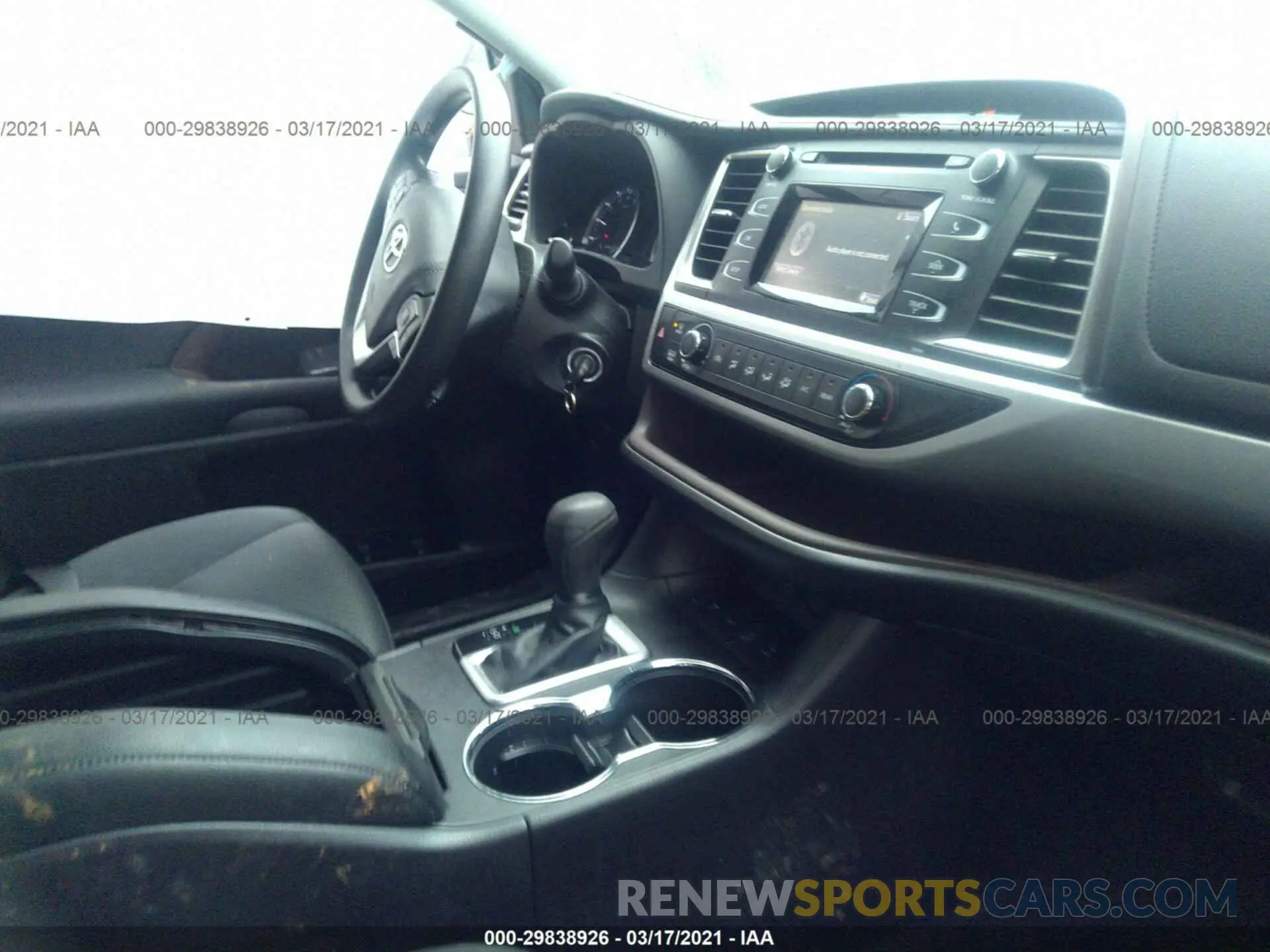5 Фотография поврежденного автомобиля 5TDBZRFHXKS731423 TOYOTA HIGHLANDER 2019