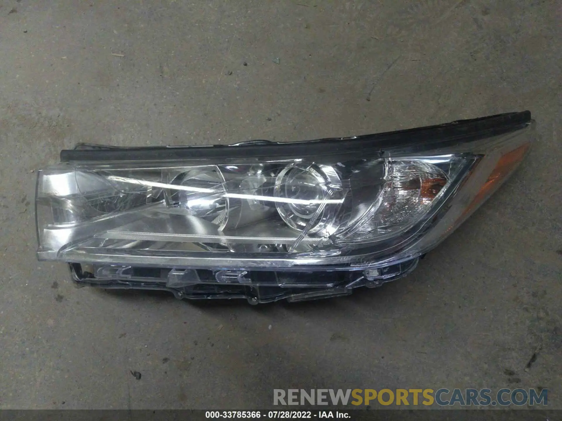 12 Фотография поврежденного автомобиля 5TDBZRFHXKS983818 TOYOTA HIGHLANDER 2019