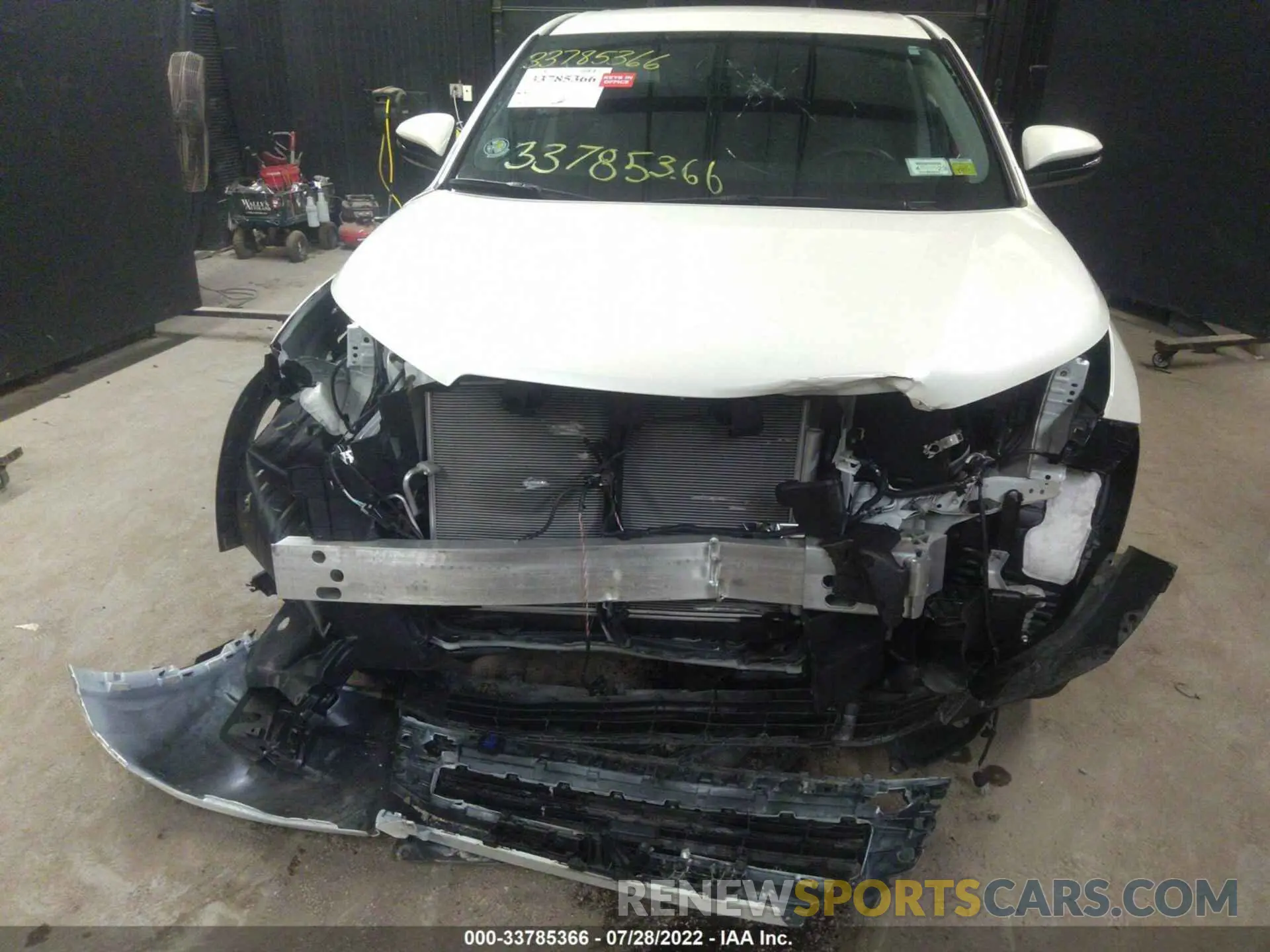 6 Фотография поврежденного автомобиля 5TDBZRFHXKS983818 TOYOTA HIGHLANDER 2019