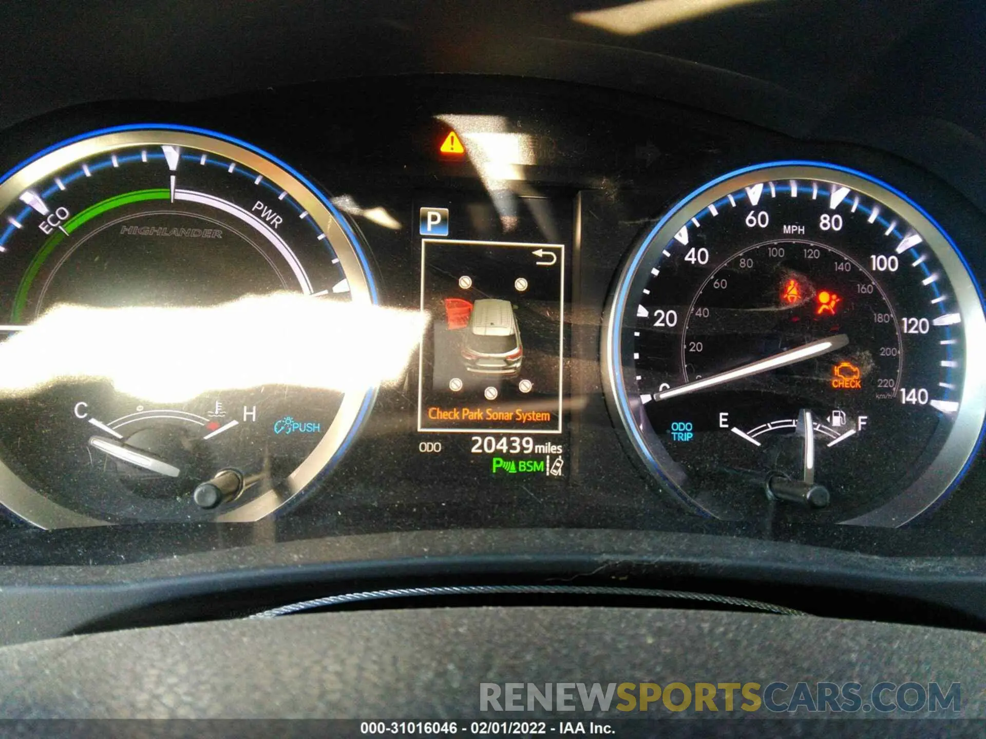 7 Photograph of a damaged car 5TDDGRFH0KS065882 TOYOTA HIGHLANDER 2019