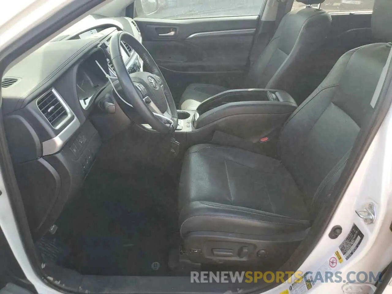 7 Фотография поврежденного автомобиля 5TDDGRFH1KS062490 TOYOTA HIGHLANDER 2019