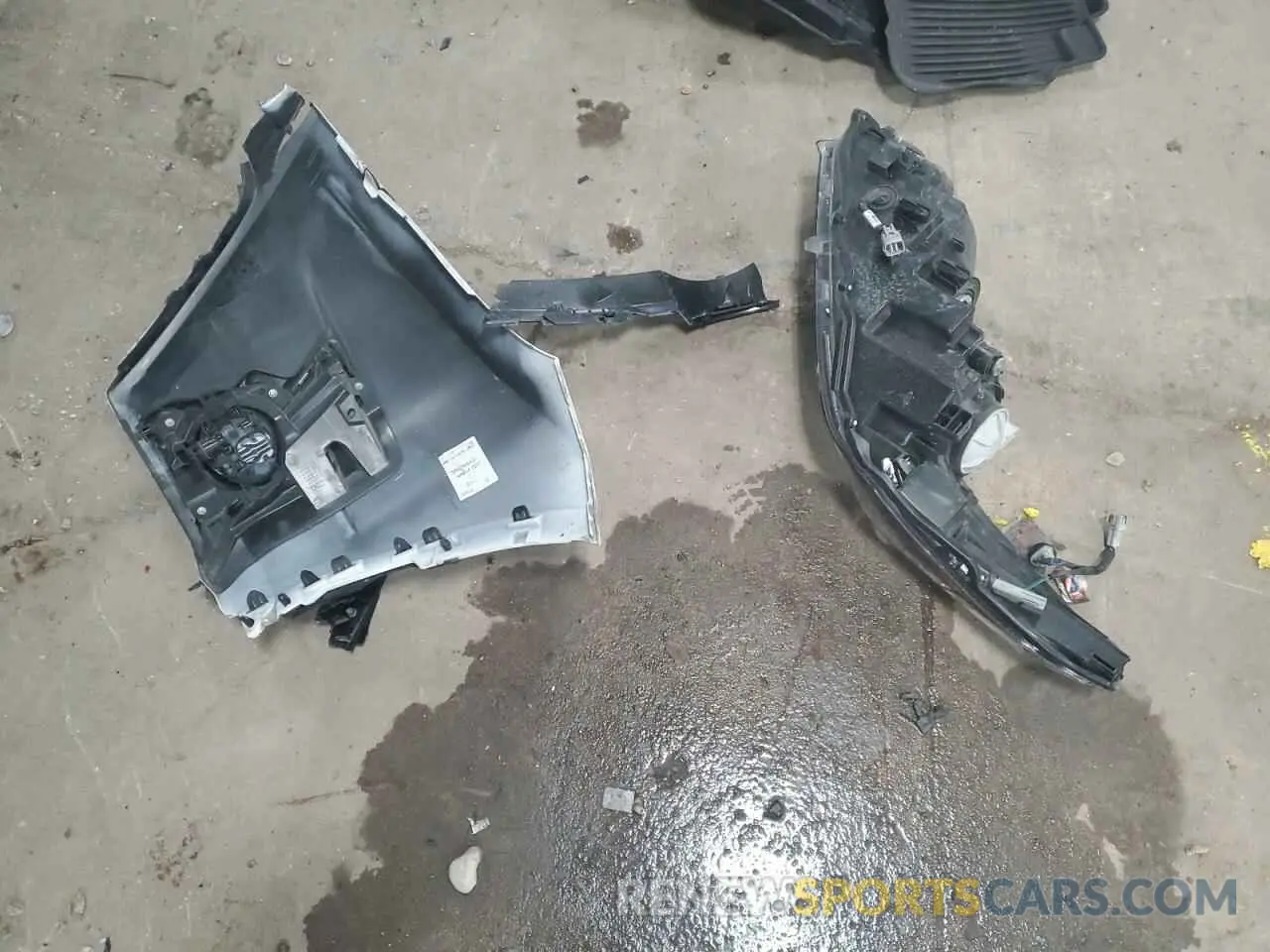 13 Фотография поврежденного автомобиля 5TDDGRFH3KS071269 TOYOTA HIGHLANDER 2019