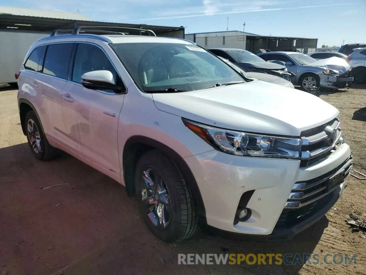 4 Photograph of a damaged car 5TDDGRFH5KS064288 TOYOTA HIGHLANDER 2019