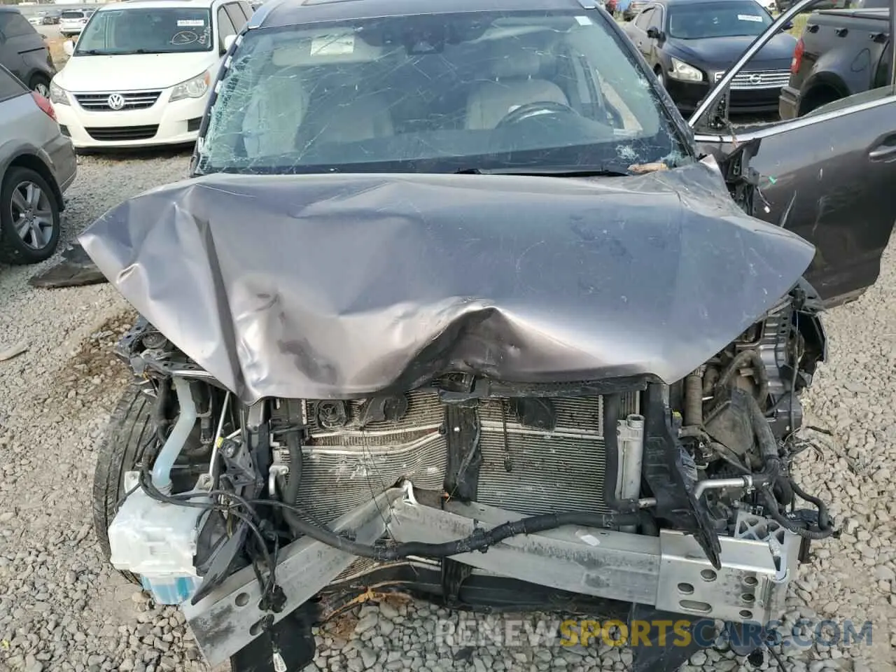 11 Photograph of a damaged car 5TDDGRFH6KS059214 TOYOTA HIGHLANDER 2019