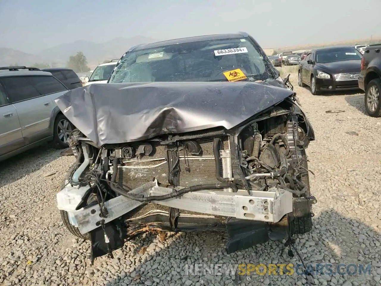 5 Photograph of a damaged car 5TDDGRFH6KS059214 TOYOTA HIGHLANDER 2019