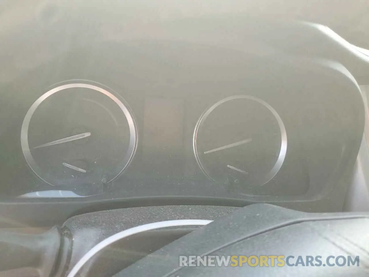 9 Photograph of a damaged car 5TDDGRFH6KS059214 TOYOTA HIGHLANDER 2019