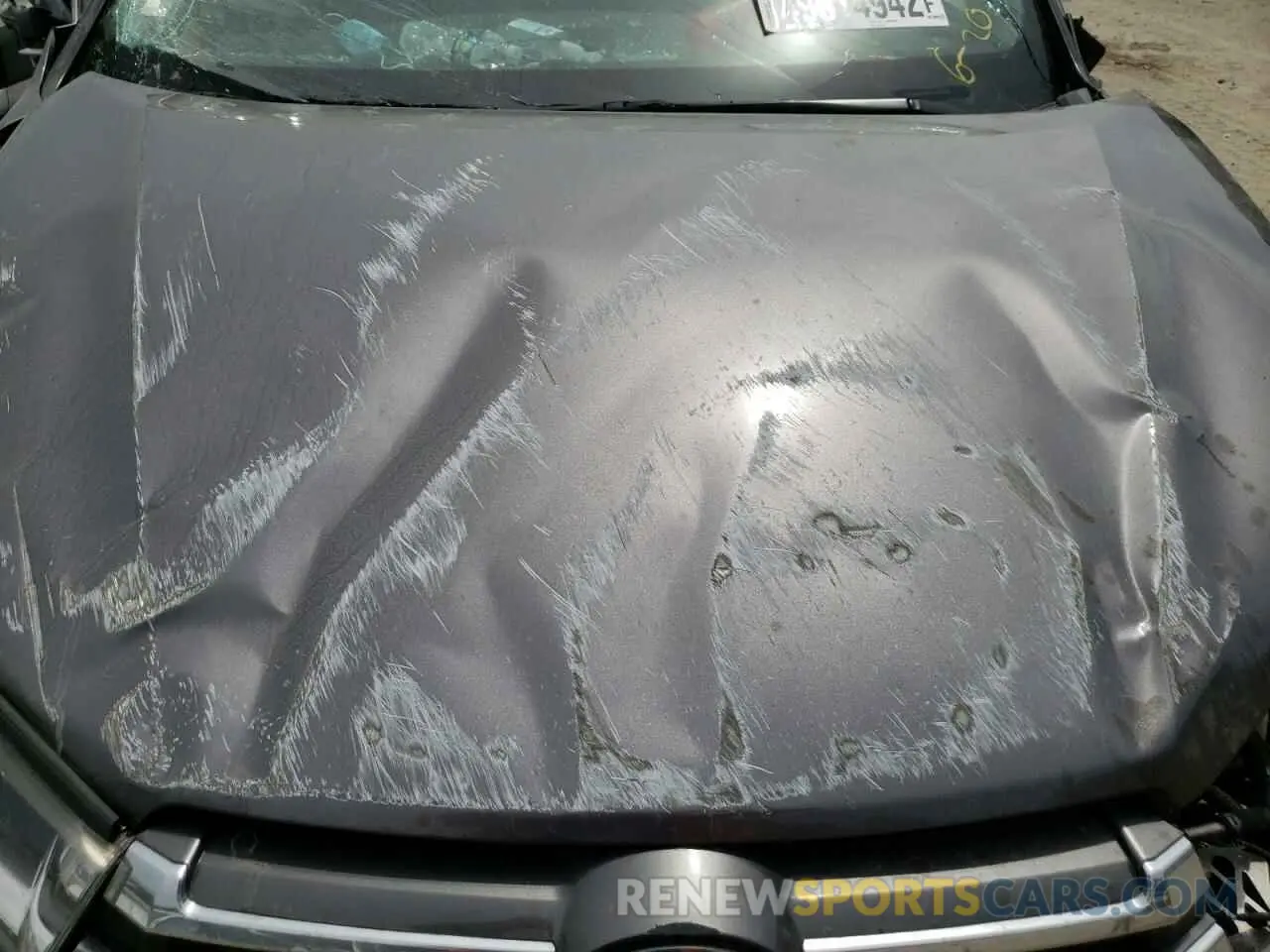 7 Photograph of a damaged car 5TDDGRFH7KS070853 TOYOTA HIGHLANDER 2019