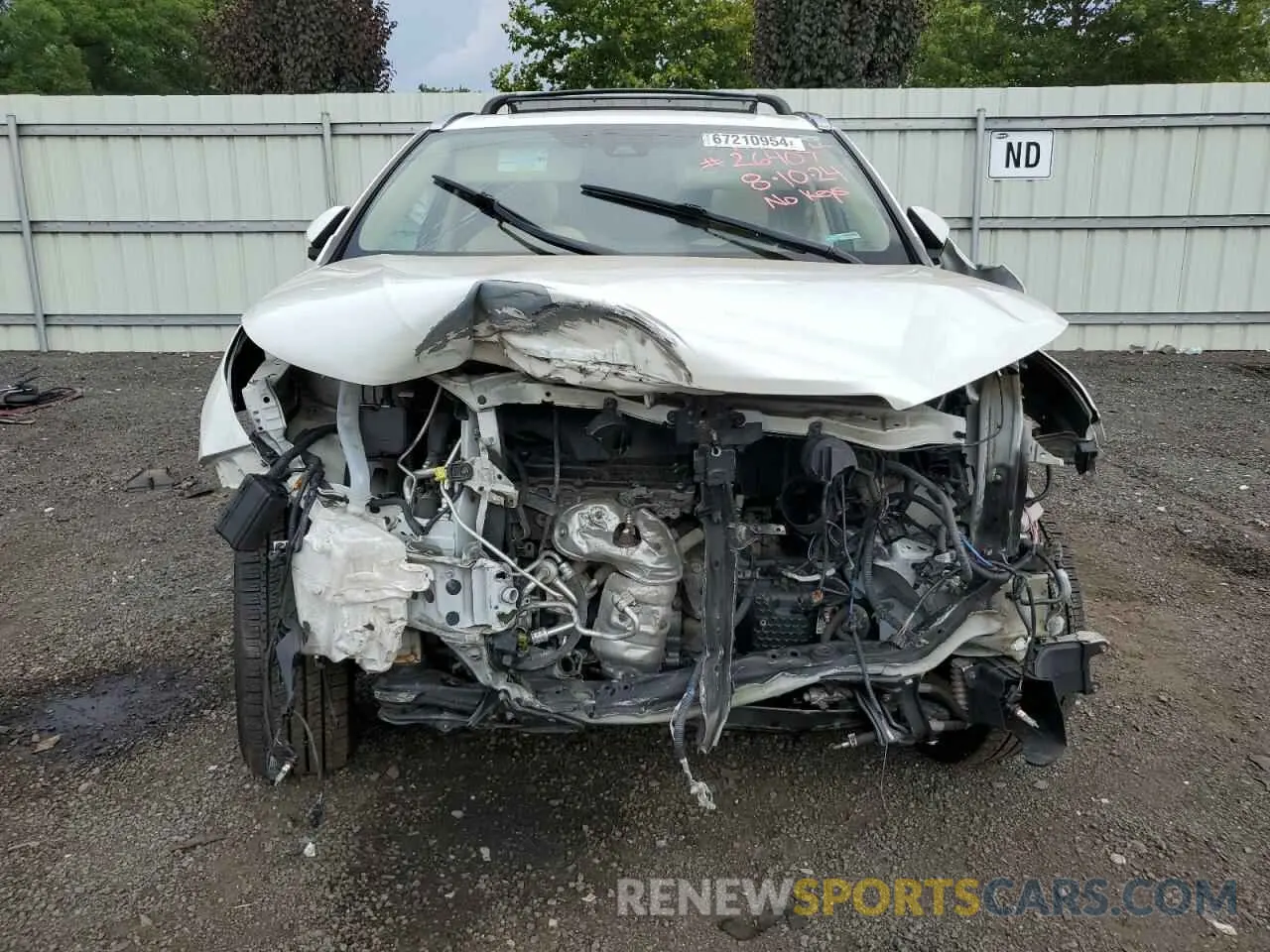 5 Photograph of a damaged car 5TDDZRFH0KS915715 TOYOTA HIGHLANDER 2019