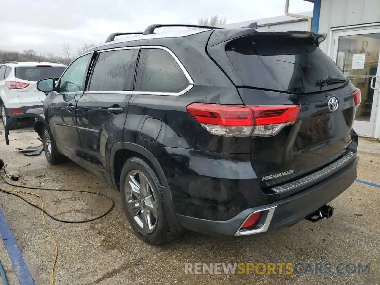 2 Фотография поврежденного автомобиля 5TDDZRFH0KS954644 TOYOTA HIGHLANDER 2019