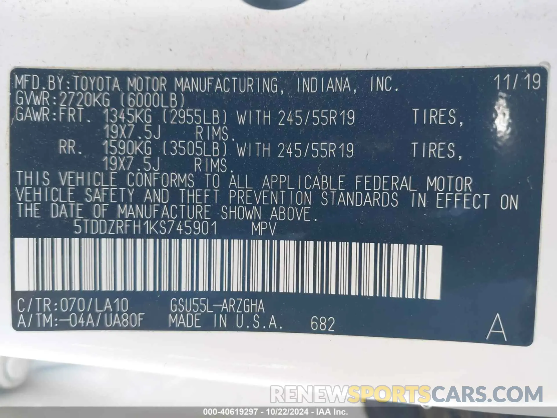9 Photograph of a damaged car 5TDDZRFH1KS745901 TOYOTA HIGHLANDER 2019