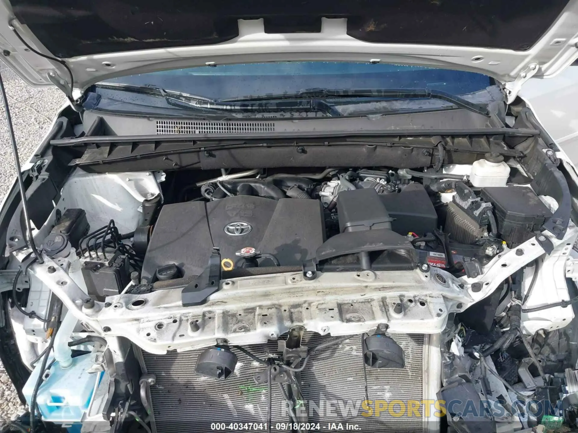 10 Фотография поврежденного автомобиля 5TDDZRFH3KS733149 TOYOTA HIGHLANDER 2019
