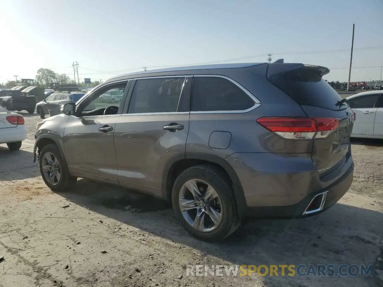 2 Фотография поврежденного автомобиля 5TDDZRFH4KS704923 TOYOTA HIGHLANDER 2019