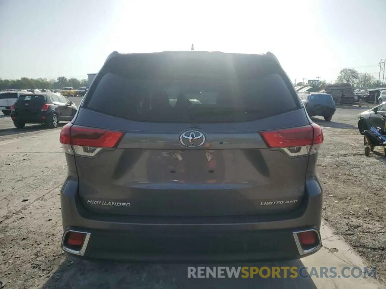 6 Фотография поврежденного автомобиля 5TDDZRFH4KS704923 TOYOTA HIGHLANDER 2019