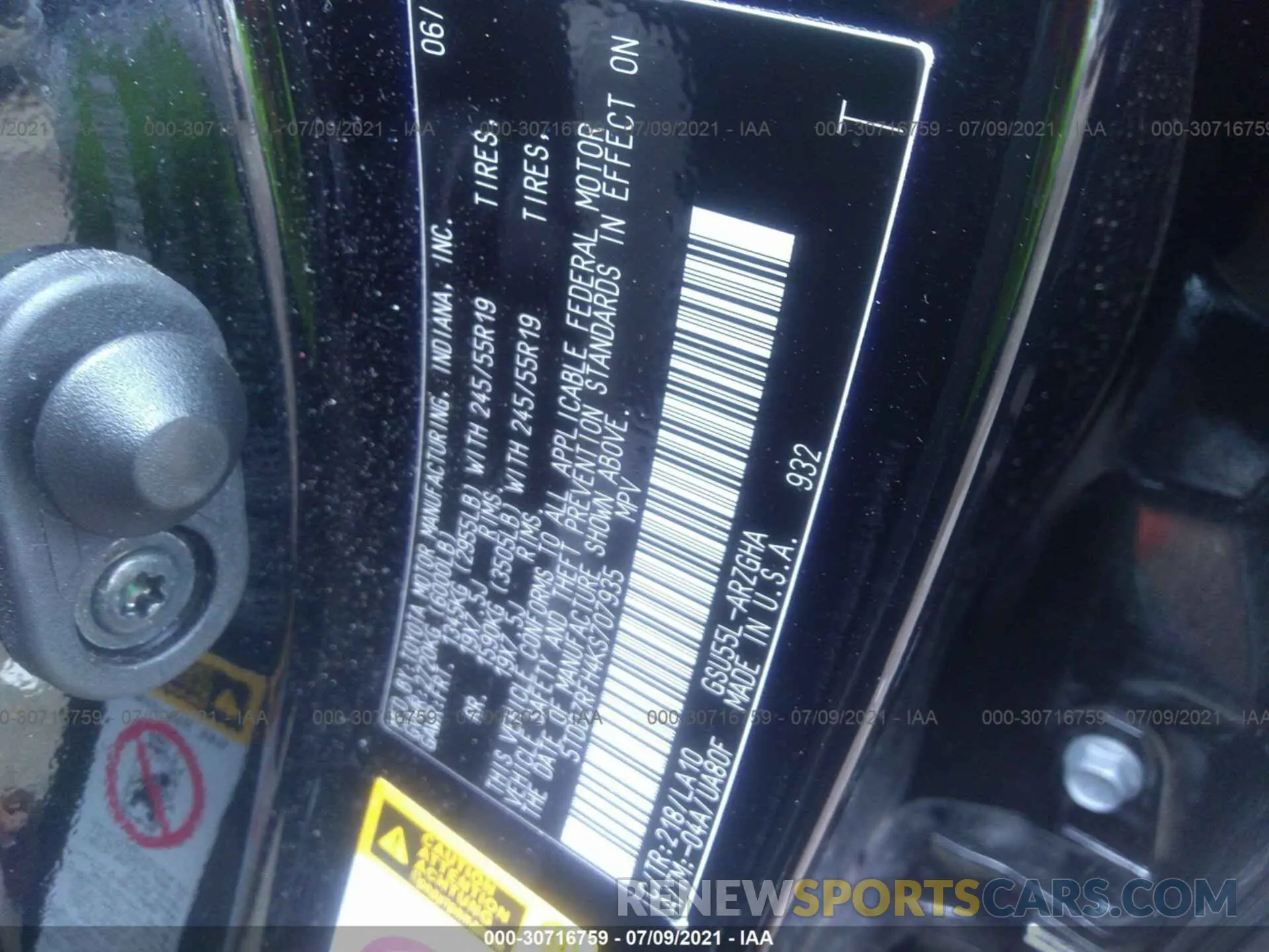 9 Photograph of a damaged car 5TDDZRFH4KS707935 TOYOTA HIGHLANDER 2019