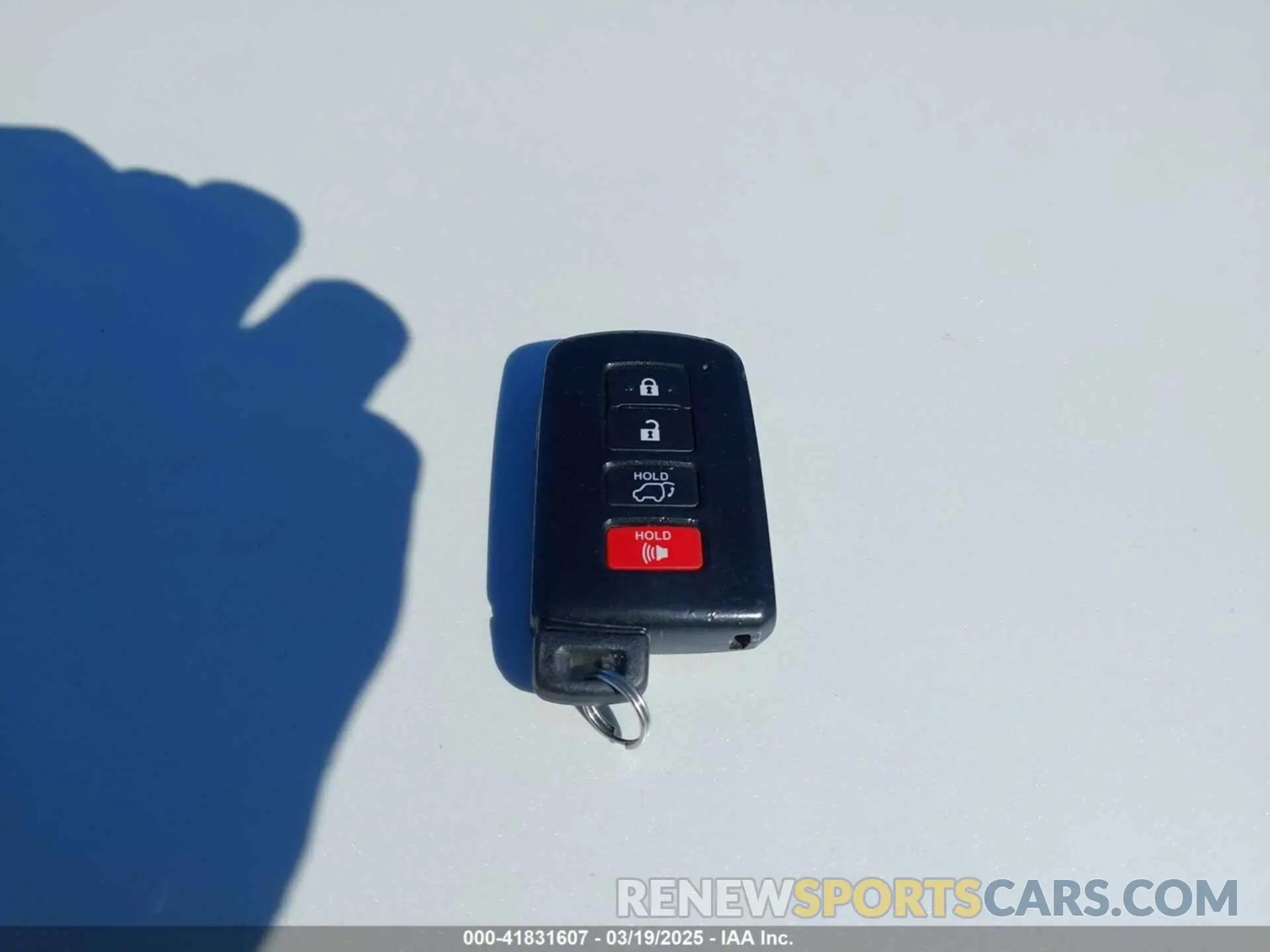 11 Фотография поврежденного автомобиля 5TDDZRFH4KS938317 TOYOTA HIGHLANDER 2019