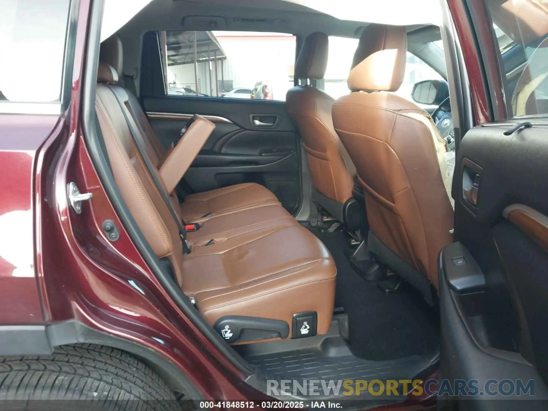 8 Фотография поврежденного автомобиля 5TDDZRFH5KS948600 TOYOTA HIGHLANDER 2019