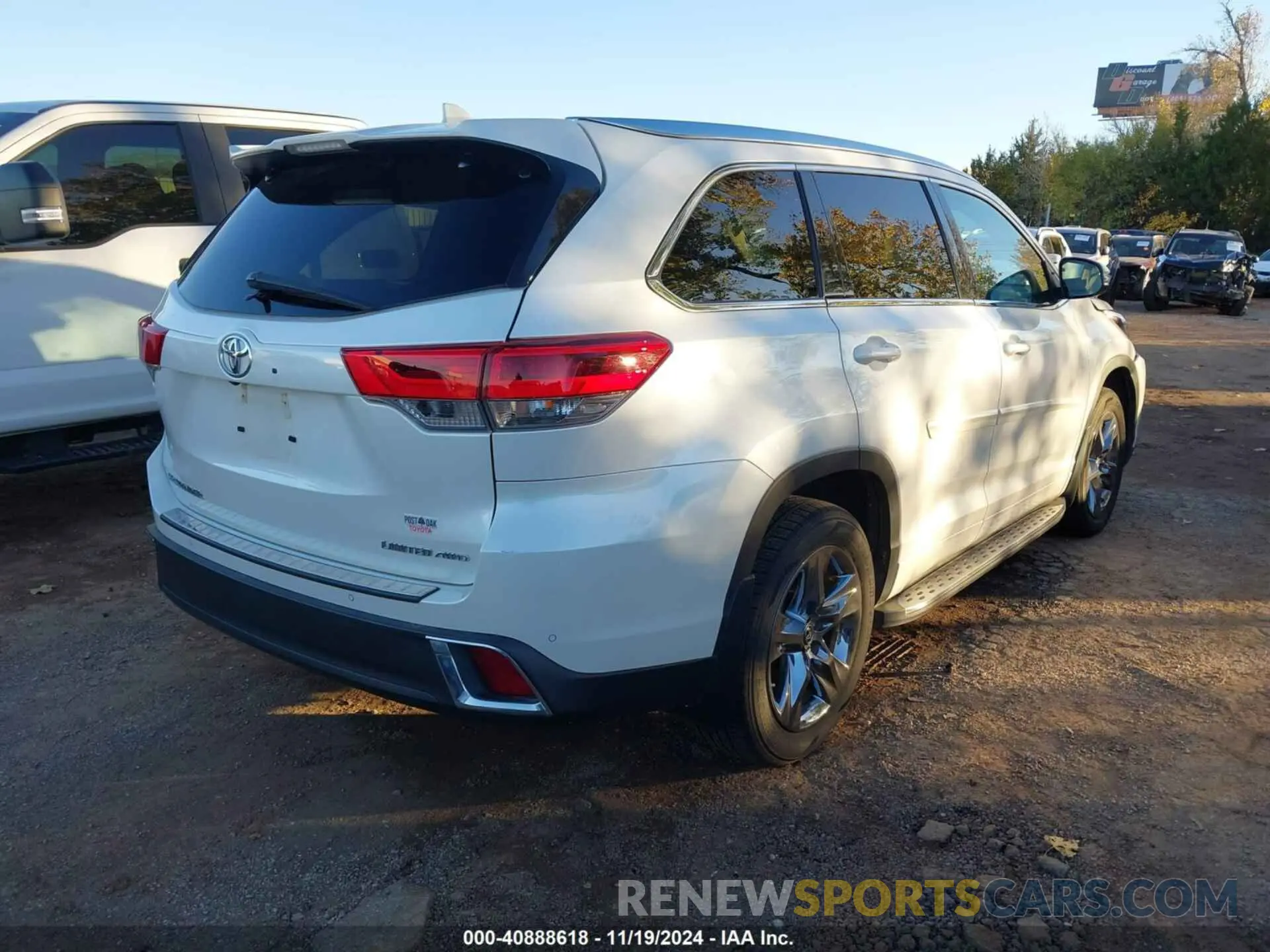 4 Фотография поврежденного автомобиля 5TDDZRFH6KS709945 TOYOTA HIGHLANDER 2019