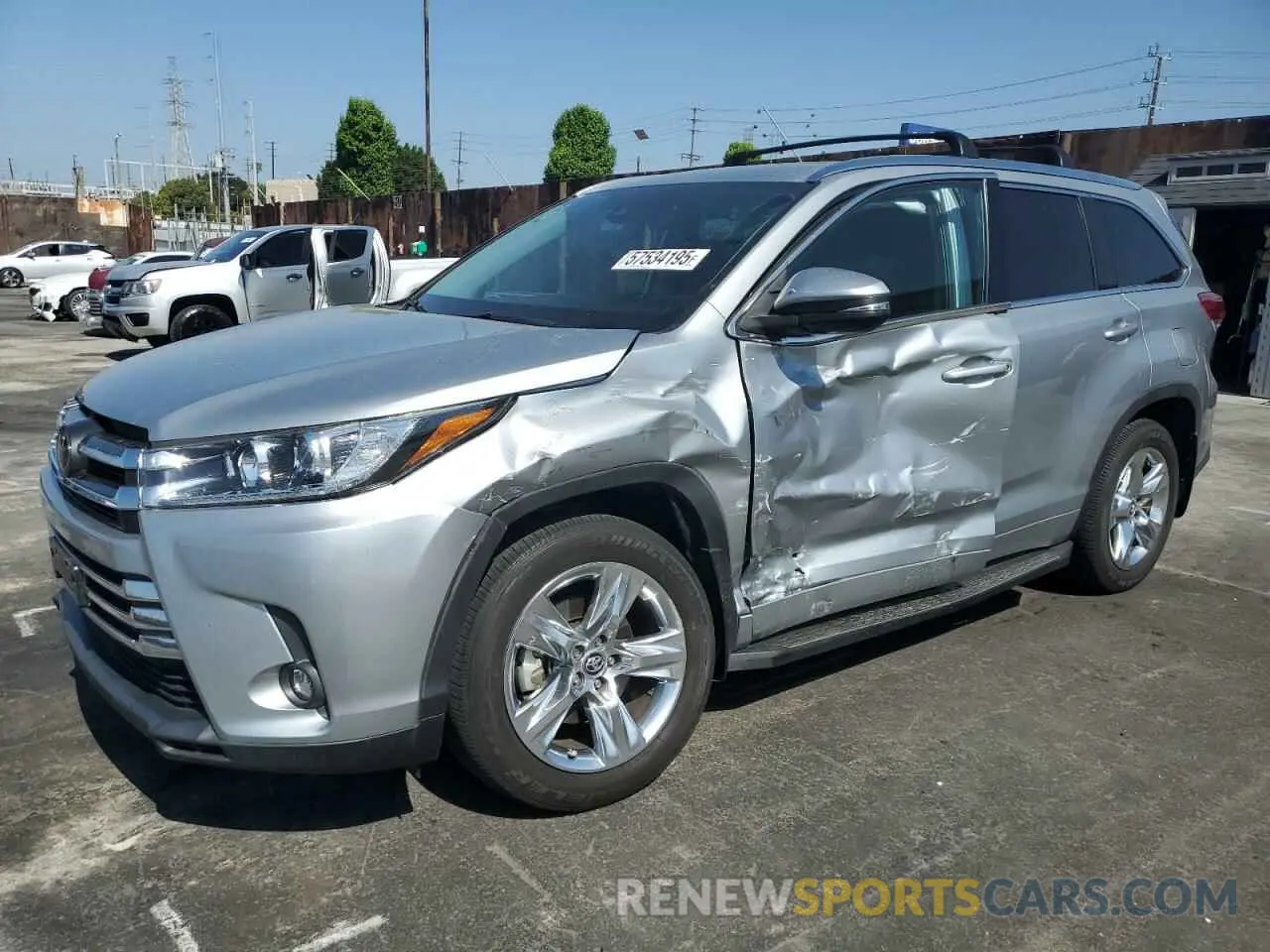 1 Photograph of a damaged car 5TDDZRFH6KS712523 TOYOTA HIGHLANDER 2019
