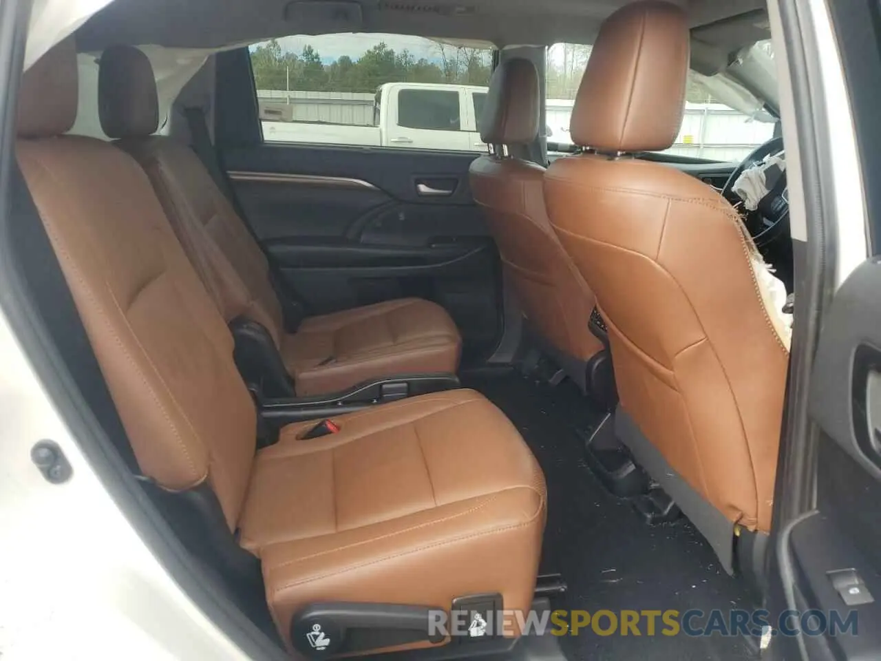 11 Фотография поврежденного автомобиля 5TDDZRFH6KS976938 TOYOTA HIGHLANDER 2019